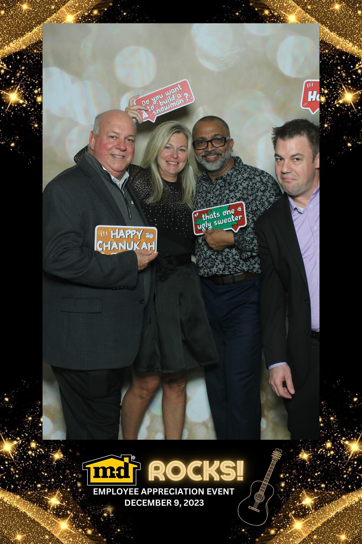 MD Employee Appreciation Event | View more photos from the event at gallery.myselfiemirror.ca/u/romanmyselfiemirrorca/MD-Employee-Appreciation-Event