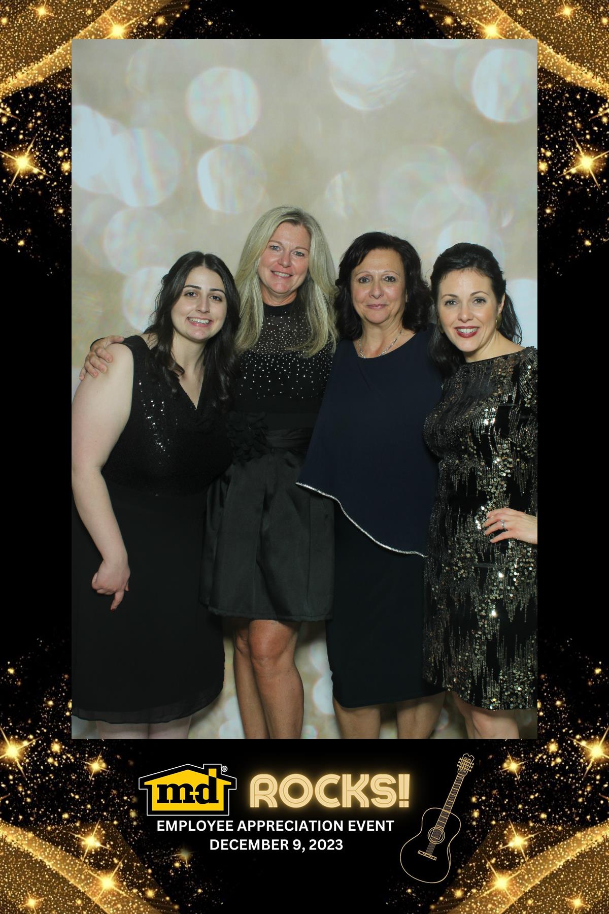 MD Employee Appreciation Event | View more photos from the event at gallery.myselfiemirror.ca/u/romanmyselfiemirrorca/MD-Employee-Appreciation-Event