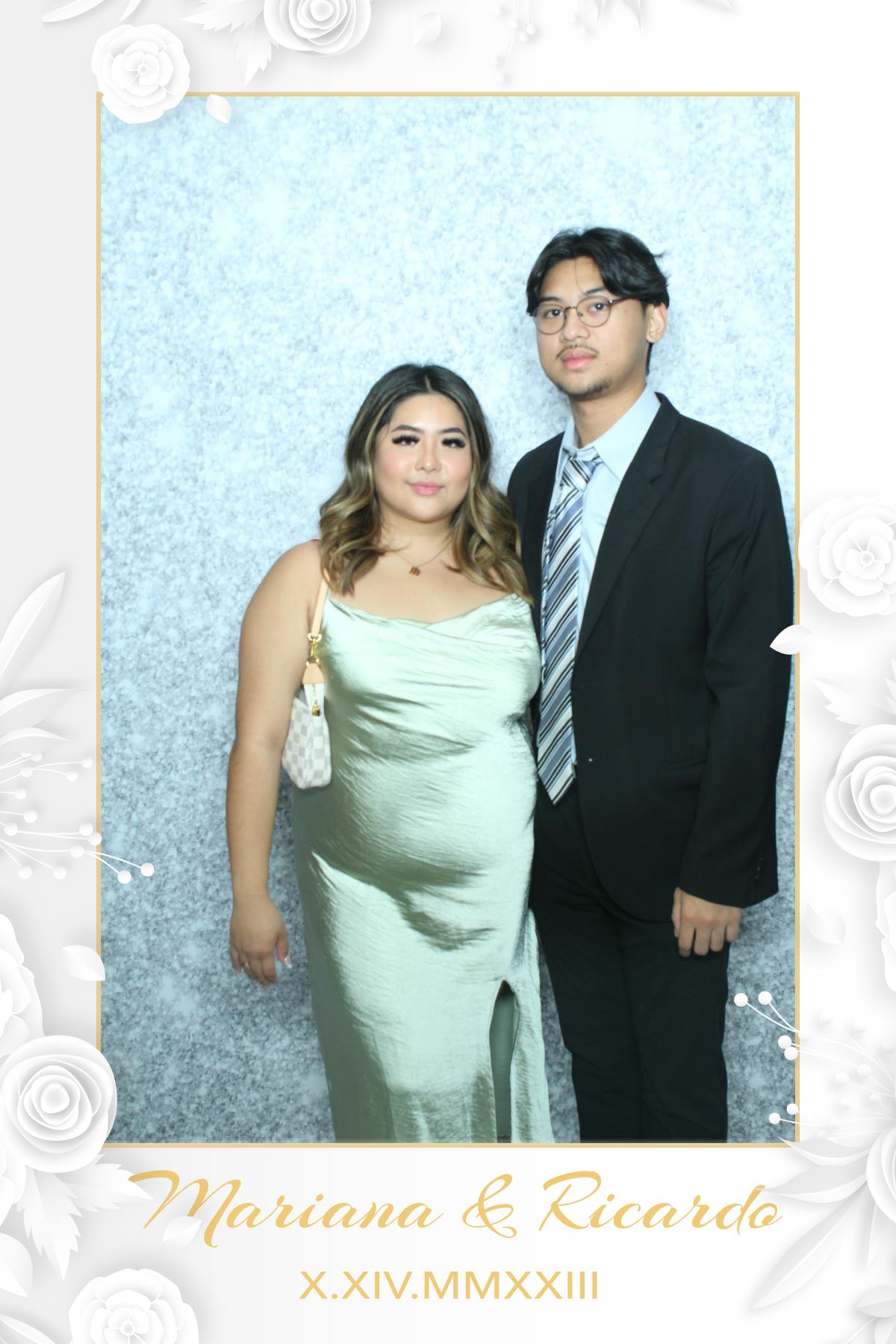 Mariana & Ricardo  | View more photos from the event at gallery.myselfiemirror.ca/u/romanmyselfiemirrorca/Mariana-Ricardo