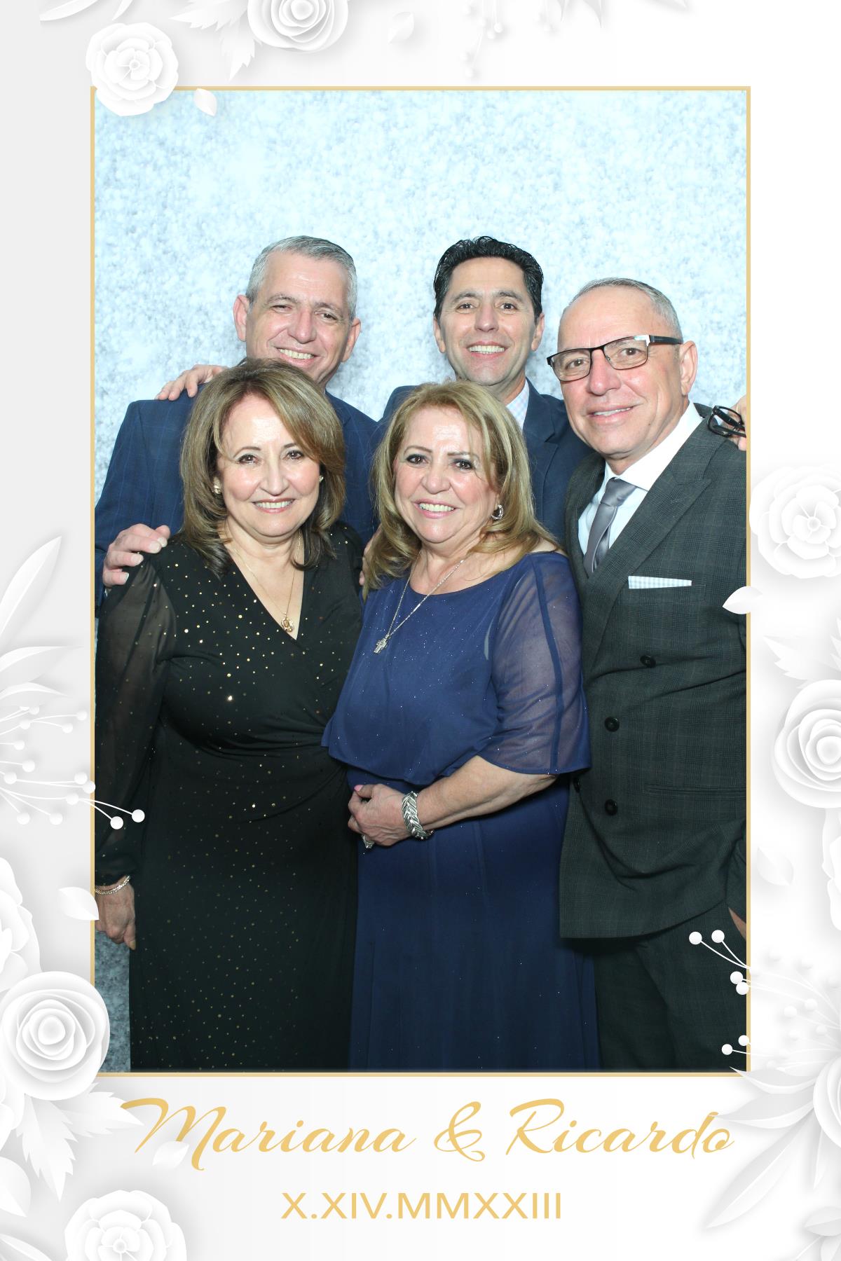 Mariana & Ricardo  | View more photos from the event at gallery.myselfiemirror.ca/u/romanmyselfiemirrorca/Mariana-Ricardo