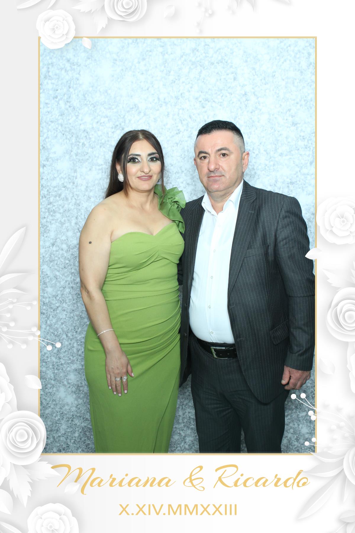 Mariana & Ricardo  | View more photos from the event at gallery.myselfiemirror.ca/u/romanmyselfiemirrorca/Mariana-Ricardo