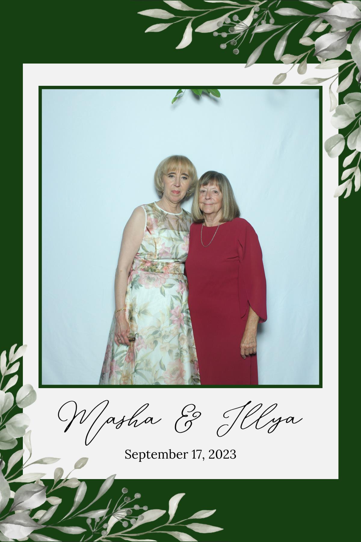 Masha & Illya | View more photos from the event at gallery.myselfiemirror.ca/u/romanmyselfiemirrorca/Masha-Illya