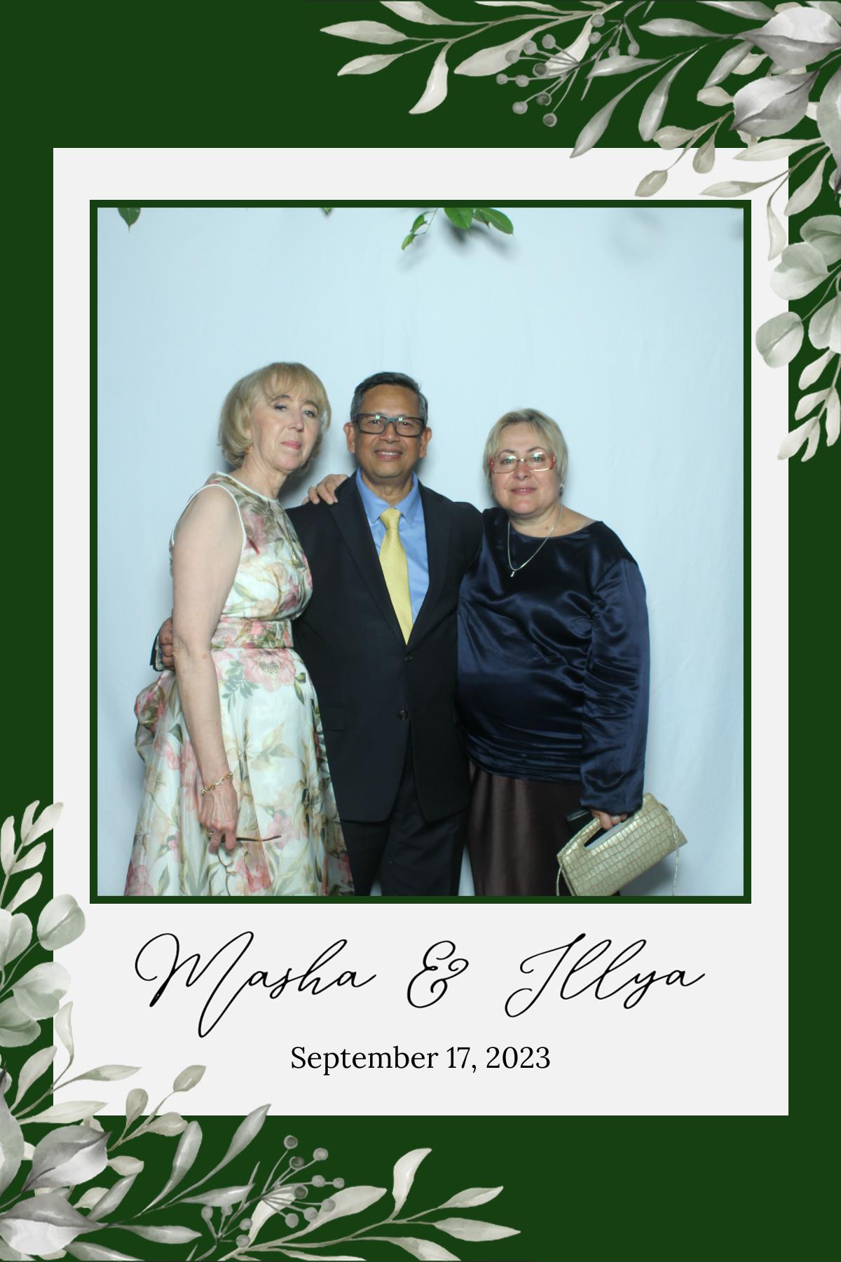 Masha & Illya | View more photos from the event at gallery.myselfiemirror.ca/u/romanmyselfiemirrorca/Masha-Illya