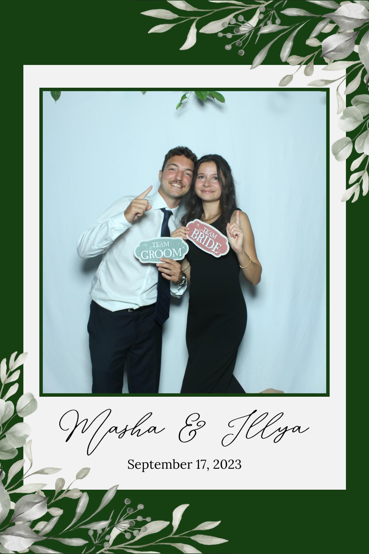 Masha & Illya | View more photos from the event at gallery.myselfiemirror.ca/u/romanmyselfiemirrorca/Masha-Illya