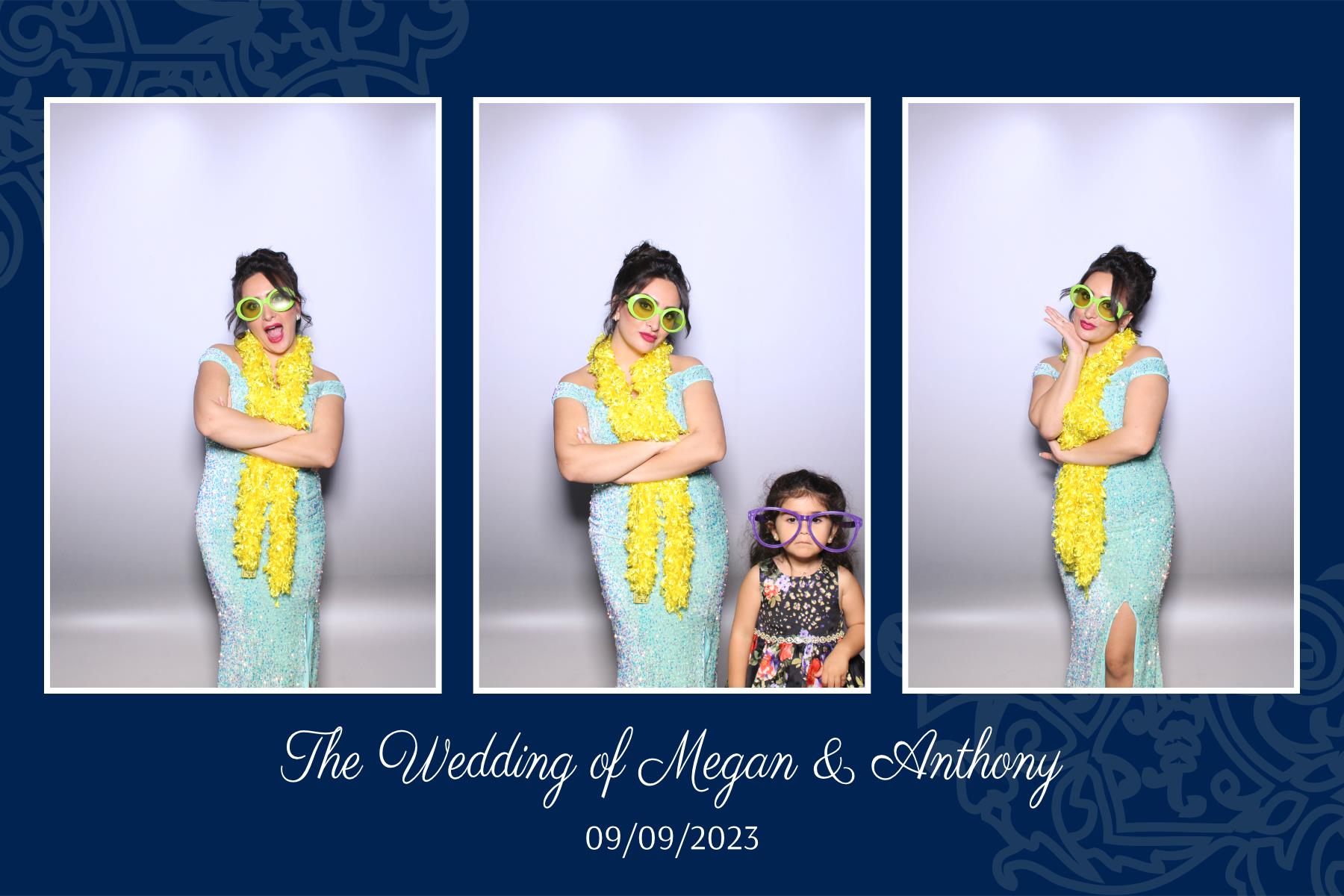 Megan & Anthony | View more photos from the event at gallery.myselfiemirror.ca/u/romanmyselfiemirrorca/Megan-Anthony