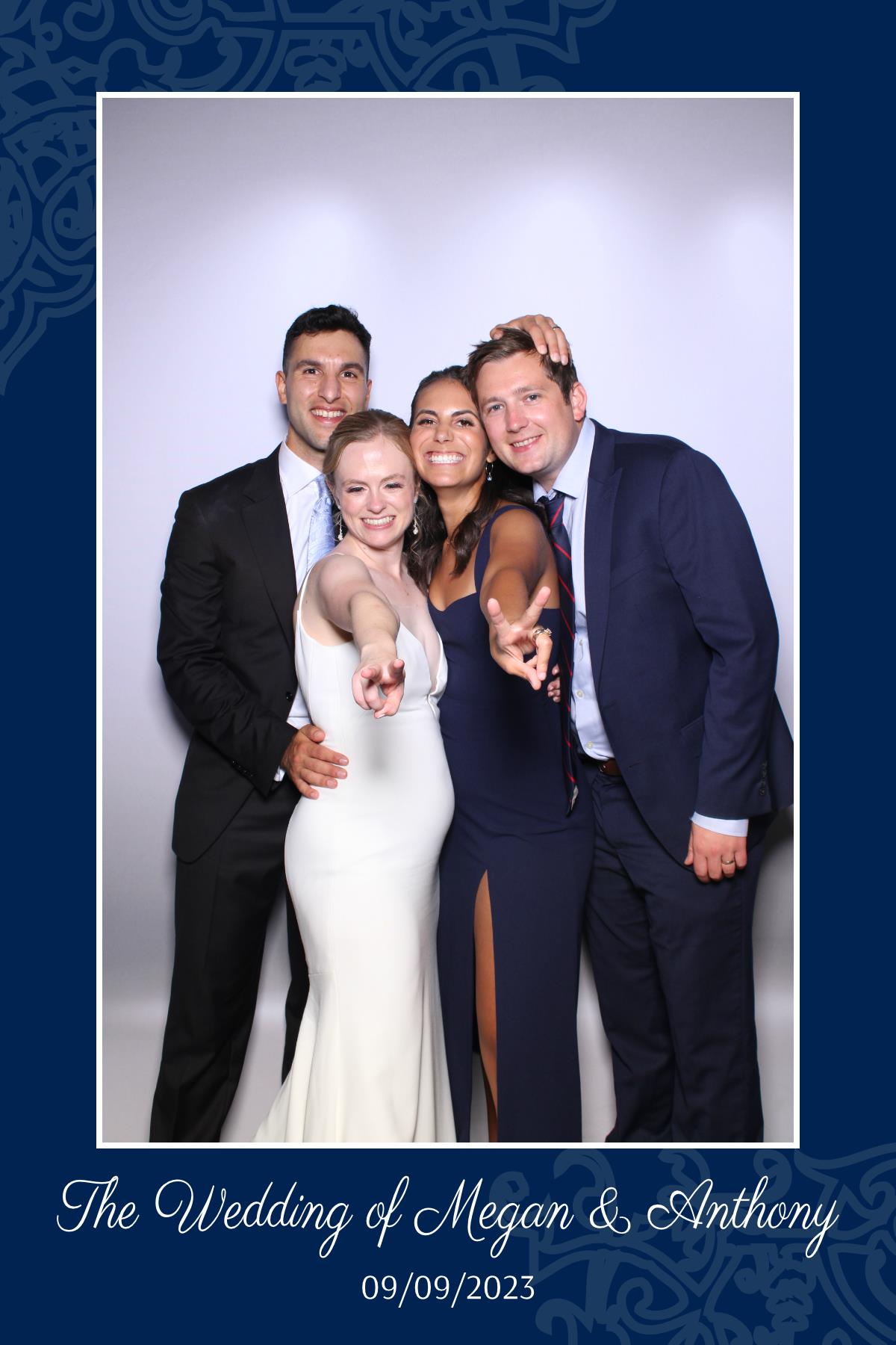 Megan & Anthony | View more photos from the event at gallery.myselfiemirror.ca/u/romanmyselfiemirrorca/Megan-Anthony