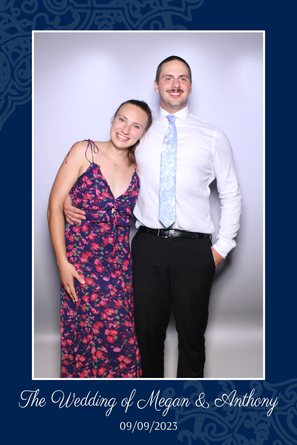 Megan & Anthony | View more photos from the event at gallery.myselfiemirror.ca/u/romanmyselfiemirrorca/Megan-Anthony