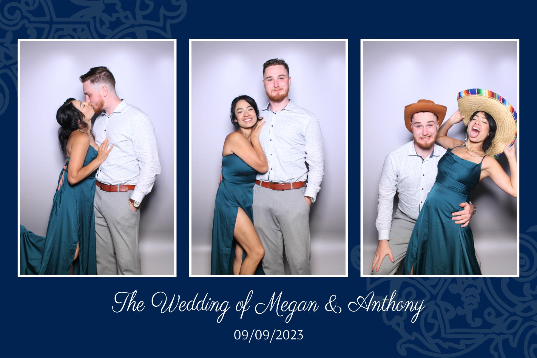 Megan & Anthony | View more photos from the event at gallery.myselfiemirror.ca/u/romanmyselfiemirrorca/Megan-Anthony