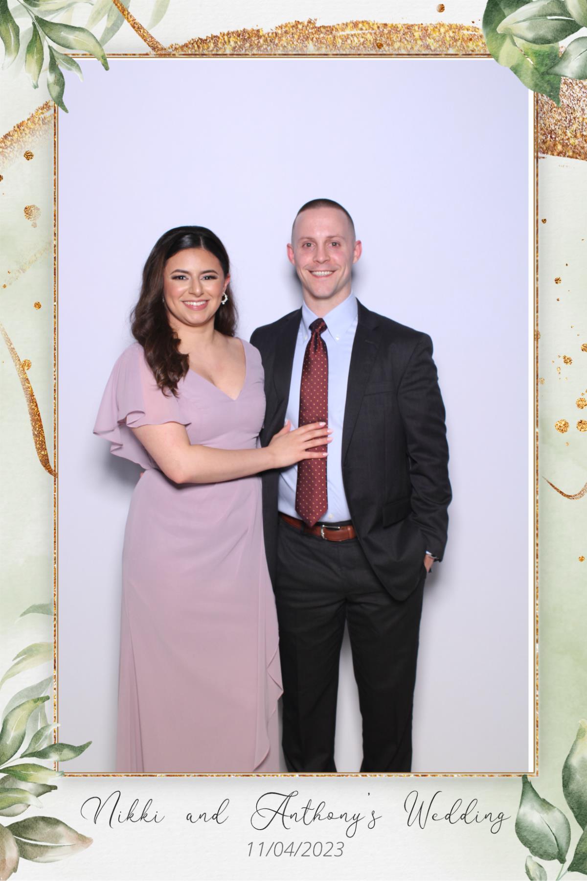 Nikki & Anthony | View more photos from the event at gallery.myselfiemirror.ca/u/romanmyselfiemirrorca/Nikki-Anthony