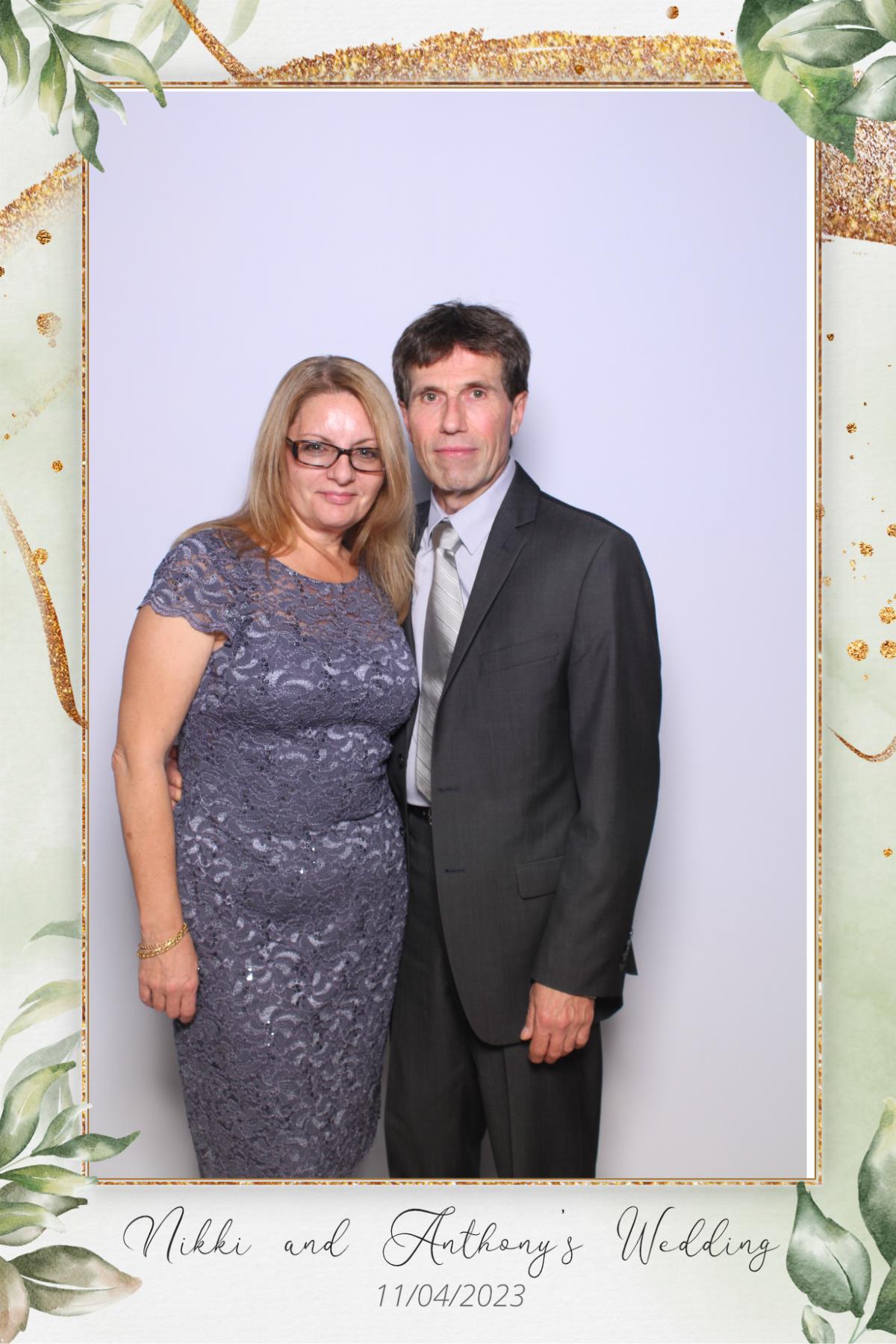 Nikki & Anthony | View more photos from the event at gallery.myselfiemirror.ca/u/romanmyselfiemirrorca/Nikki-Anthony