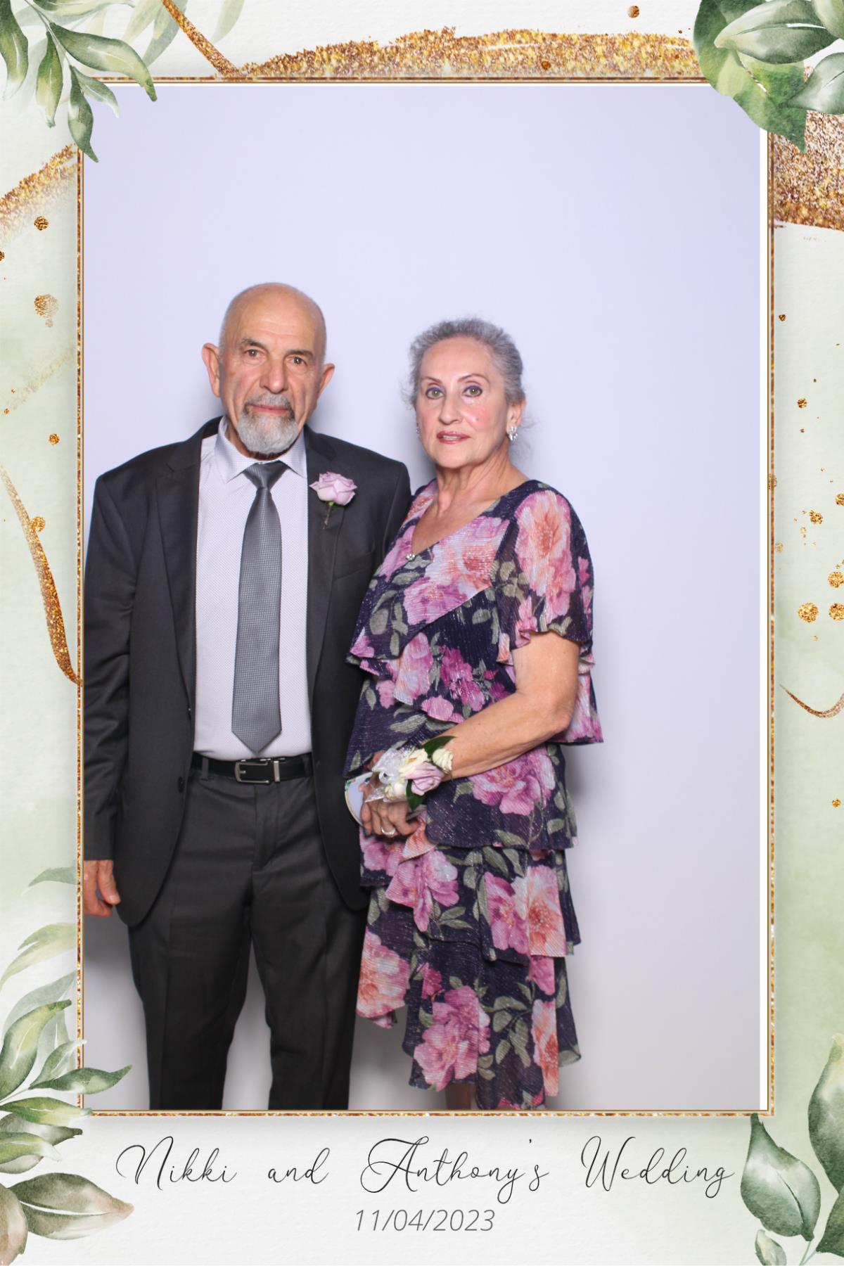 Nikki & Anthony | View more photos from the event at gallery.myselfiemirror.ca/u/romanmyselfiemirrorca/Nikki-Anthony