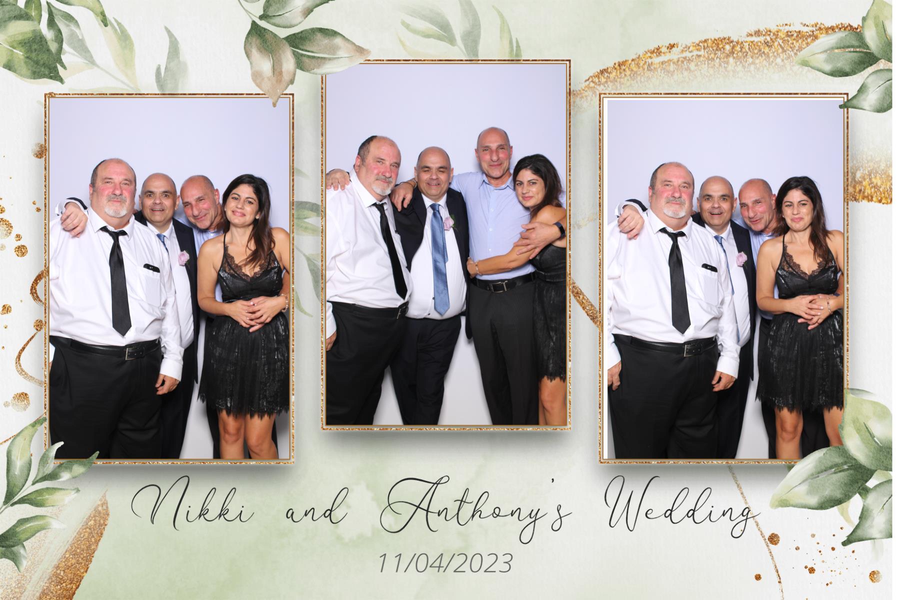 Nikki & Anthony | View more photos from the event at gallery.myselfiemirror.ca/u/romanmyselfiemirrorca/Nikki-Anthony