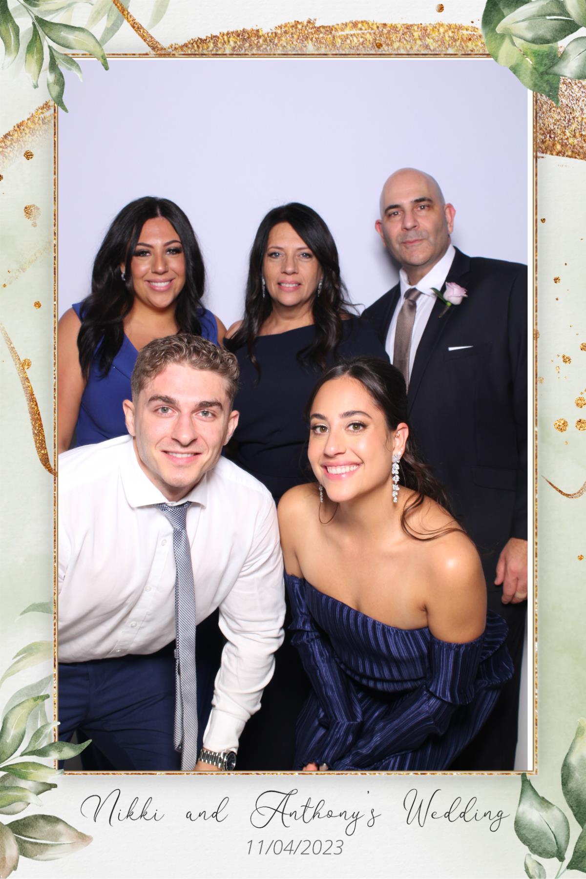 Nikki & Anthony | View more photos from the event at gallery.myselfiemirror.ca/u/romanmyselfiemirrorca/Nikki-Anthony