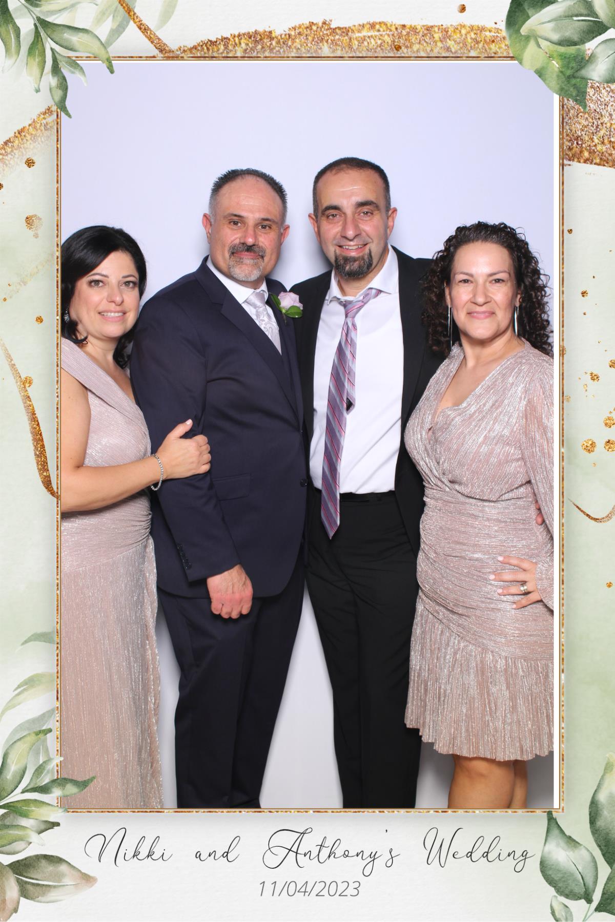 Nikki & Anthony | View more photos from the event at gallery.myselfiemirror.ca/u/romanmyselfiemirrorca/Nikki-Anthony