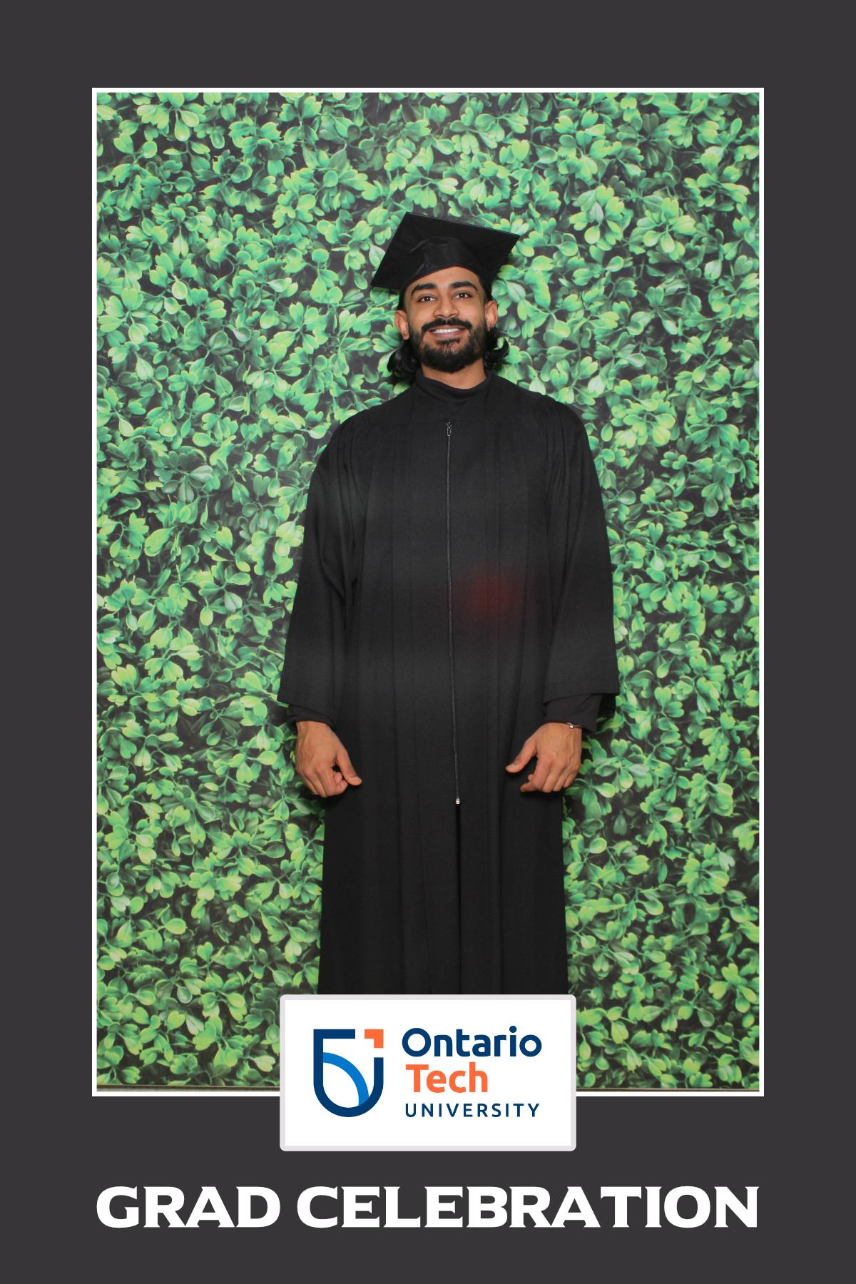 Ontario Tech University Grad Celebration | View more photos from the event at gallery.myselfiemirror.ca/u/romanmyselfiemirrorca/Ontario-Tech-University-Grad-Celebration