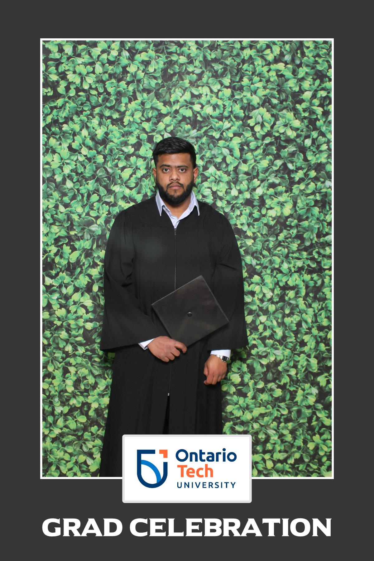 Ontario Tech University Grad Celebration | View more photos from the event at gallery.myselfiemirror.ca/u/romanmyselfiemirrorca/Ontario-Tech-University-Grad-Celebration