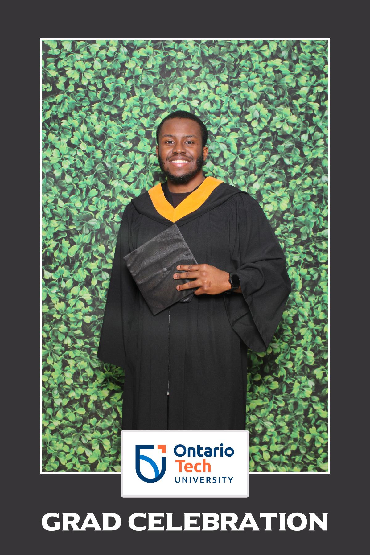 Ontario Tech University Grad Celebration | View more photos from the event at gallery.myselfiemirror.ca/u/romanmyselfiemirrorca/Ontario-Tech-University-Grad-Celebration