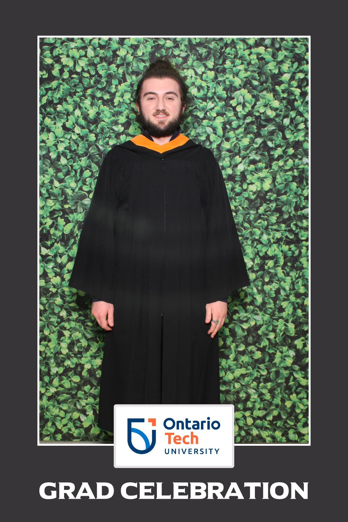 Ontario Tech University Grad Celebration | View more photos from the event at gallery.myselfiemirror.ca/u/romanmyselfiemirrorca/Ontario-Tech-University-Grad-Celebration