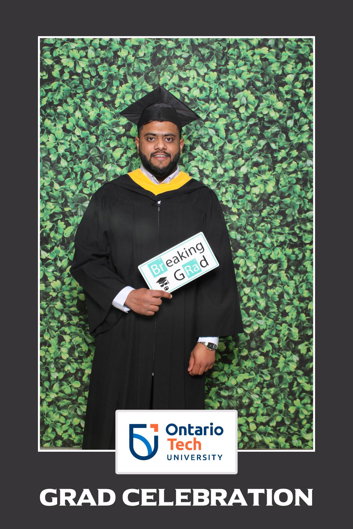 Ontario Tech University Grad Celebration | View more photos from the event at gallery.myselfiemirror.ca/u/romanmyselfiemirrorca/Ontario-Tech-University-Grad-Celebration
