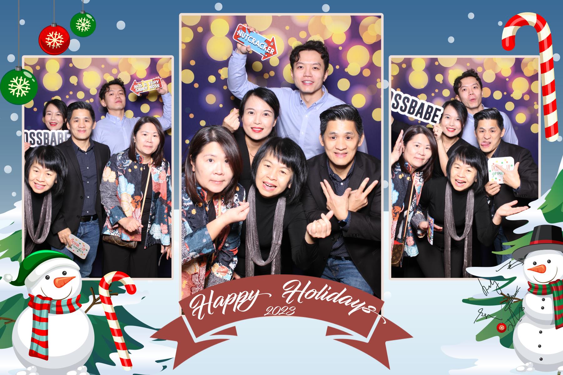 Rothmans Year End Celebration  | View more photos from the event at gallery.myselfiemirror.ca/u/romanmyselfiemirrorca/Rothmans-Year-End-Celebration