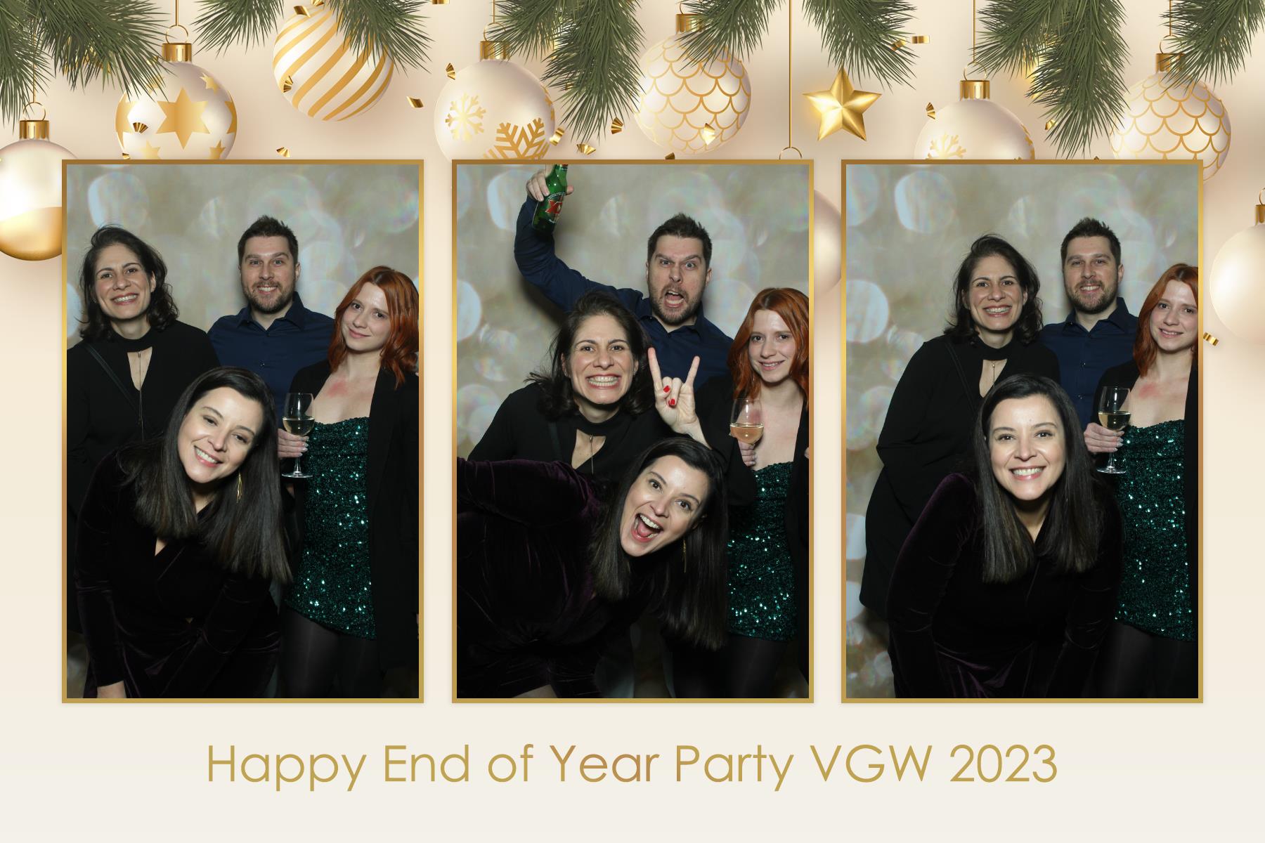VGW End of Year Party | View more photos from the event at gallery.myselfiemirror.ca/u/romanmyselfiemirrorca/VGW-End-of-Year-Party