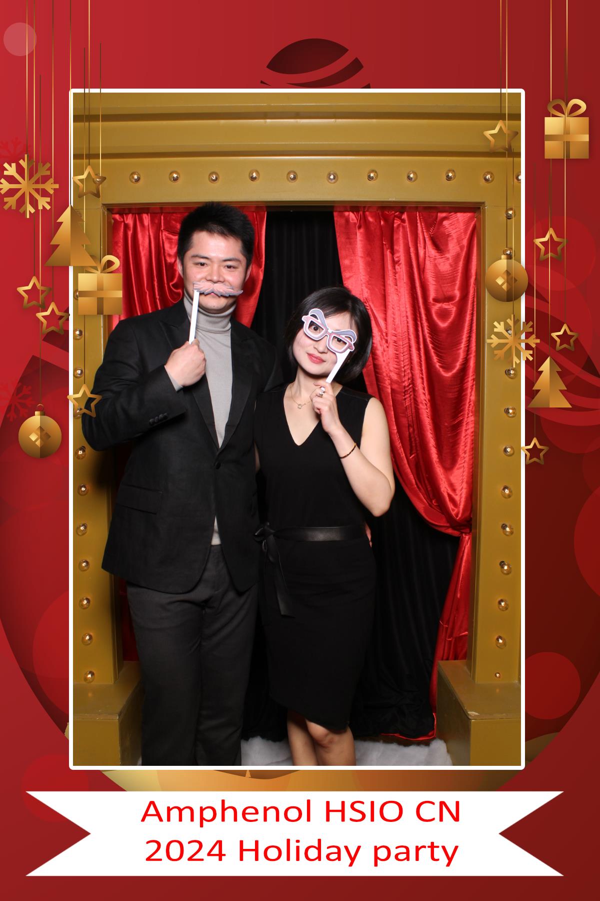 Amphenol HSIO CN Holiday Party | View more photos from the event at gallery.myselfiemirror.ca/u/romanmyselfiemirrorca/Amphenol-HSIO-CN-Holiday-Party