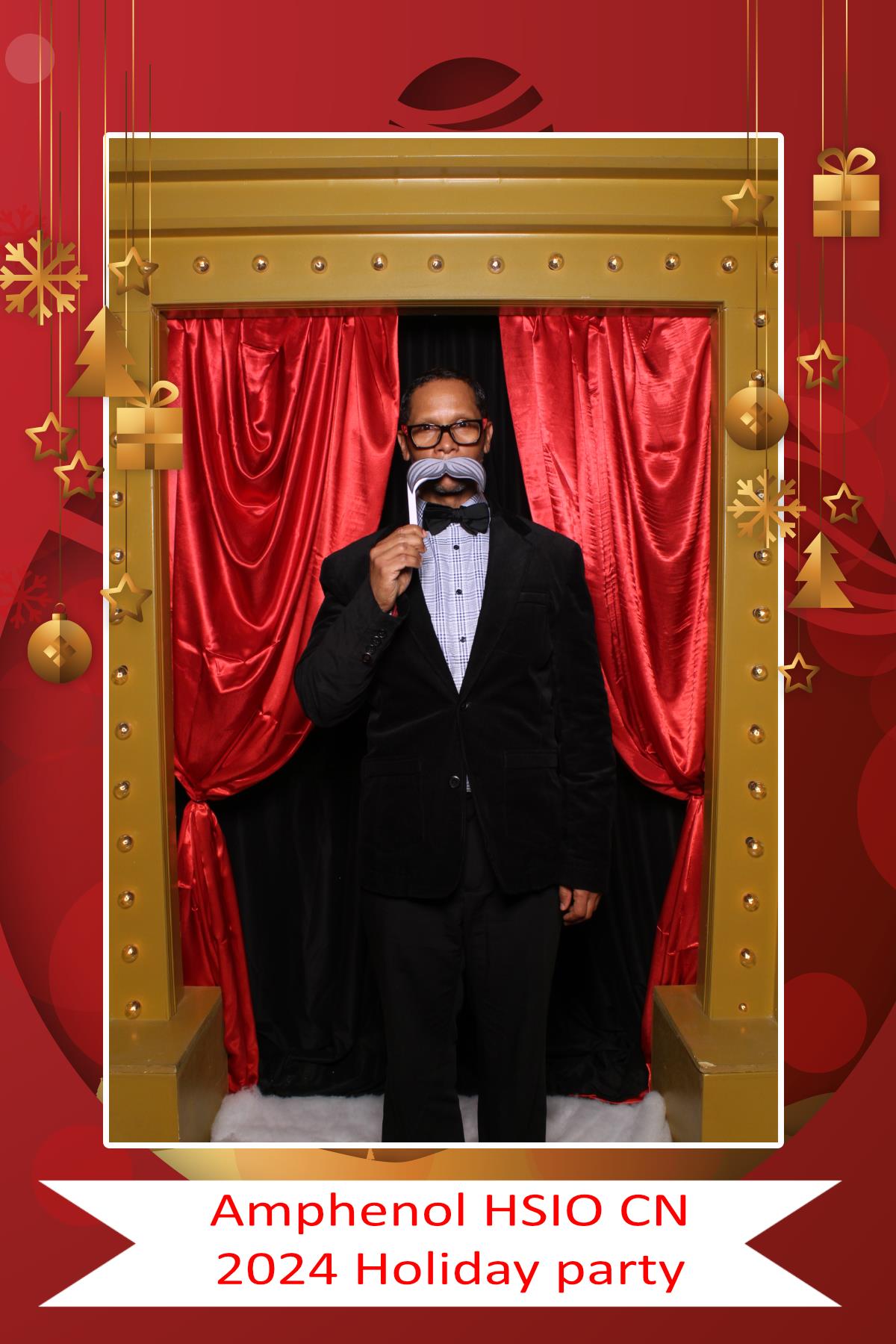 Amphenol HSIO CN Holiday Party | View more photos from the event at gallery.myselfiemirror.ca/u/romanmyselfiemirrorca/Amphenol-HSIO-CN-Holiday-Party