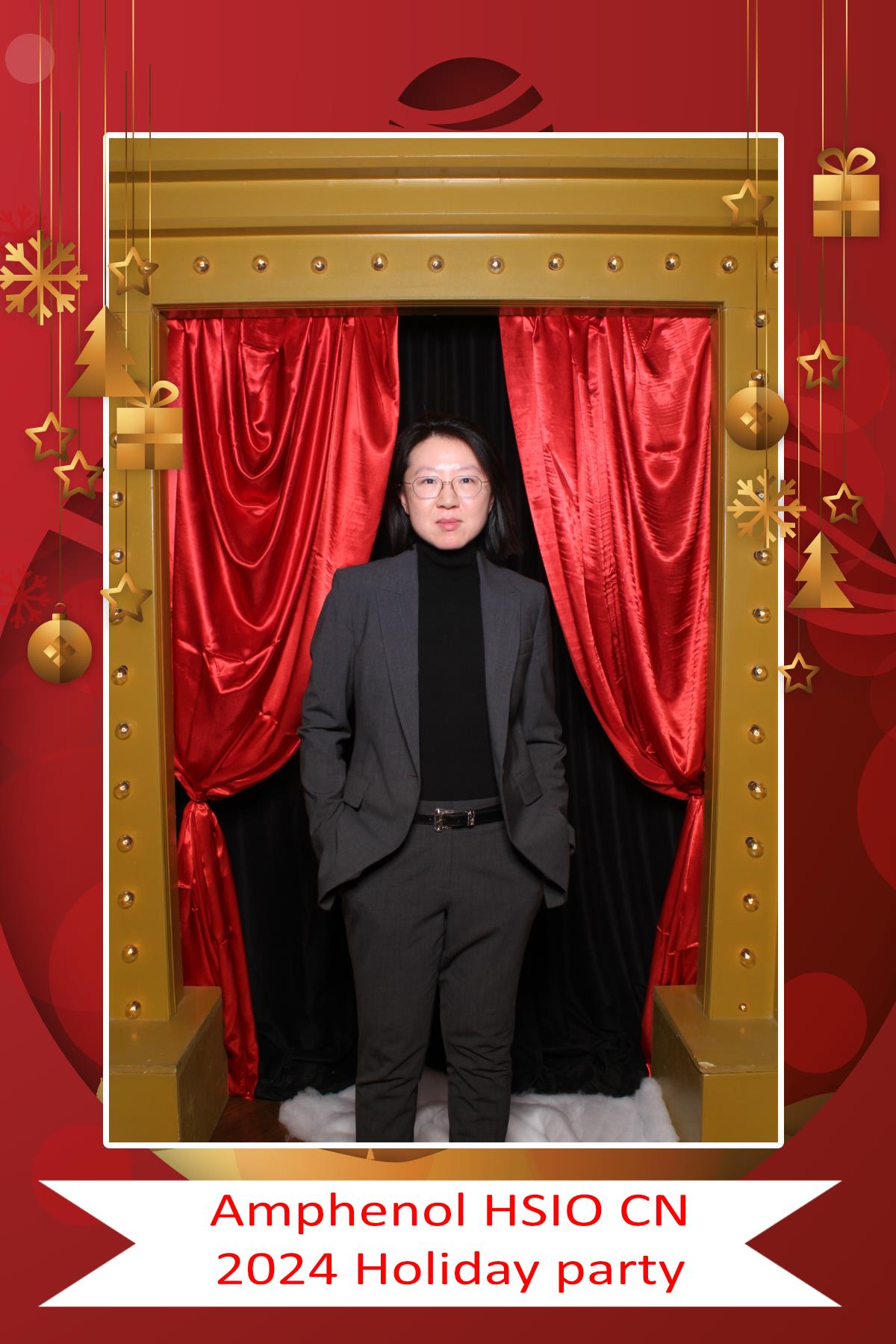 Amphenol HSIO CN Holiday Party | View more photos from the event at gallery.myselfiemirror.ca/u/romanmyselfiemirrorca/Amphenol-HSIO-CN-Holiday-Party