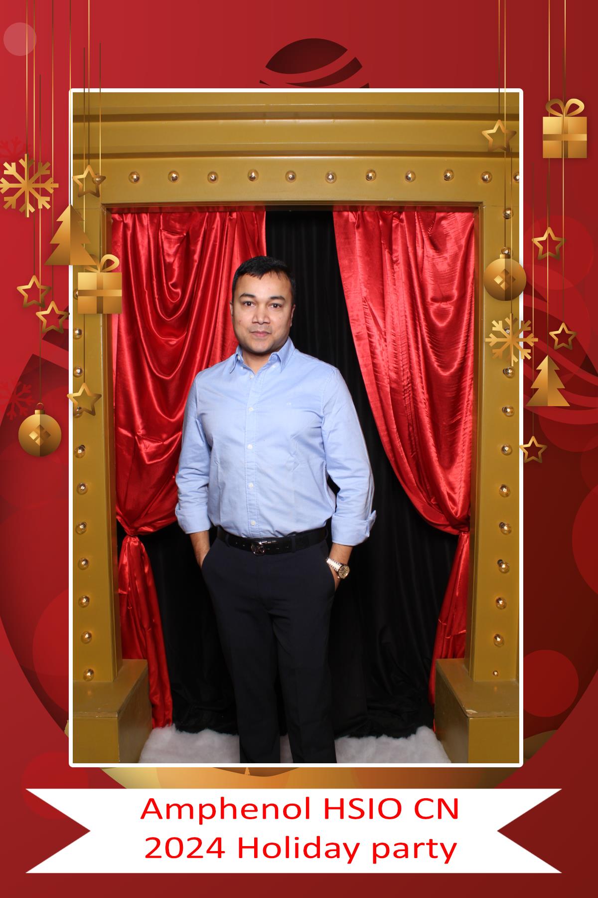 Amphenol HSIO CN Holiday Party | View more photos from the event at gallery.myselfiemirror.ca/u/romanmyselfiemirrorca/Amphenol-HSIO-CN-Holiday-Party