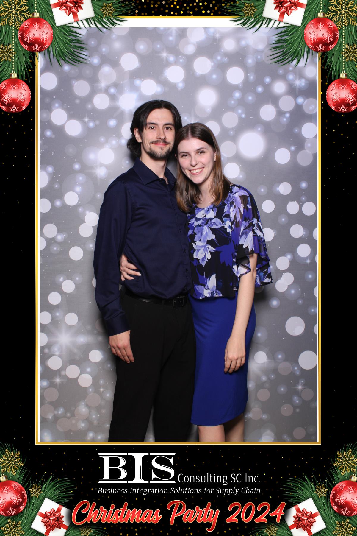 BIS Christmas Party 2024 | View more photos from the event at gallery.myselfiemirror.ca/u/romanmyselfiemirrorca/BIS-Christmas-Party-2024