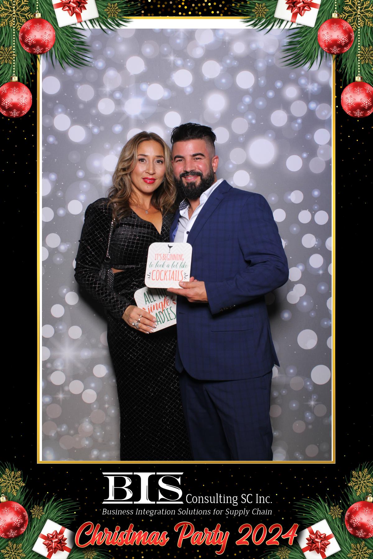 BIS Christmas Party 2024 | View more photos from the event at gallery.myselfiemirror.ca/u/romanmyselfiemirrorca/BIS-Christmas-Party-2024