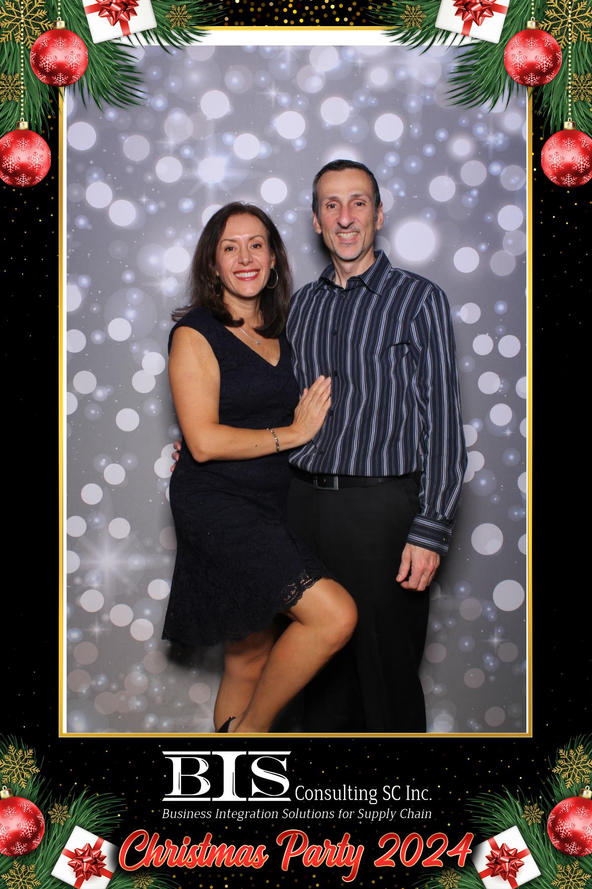 BIS Christmas Party 2024 | View more photos from the event at gallery.myselfiemirror.ca/u/romanmyselfiemirrorca/BIS-Christmas-Party-2024