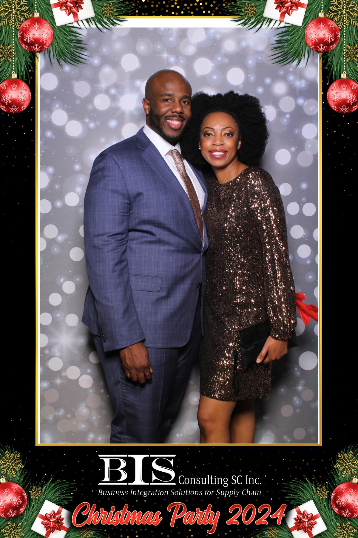 BIS Christmas Party 2024 | View more photos from the event at gallery.myselfiemirror.ca/u/romanmyselfiemirrorca/BIS-Christmas-Party-2024