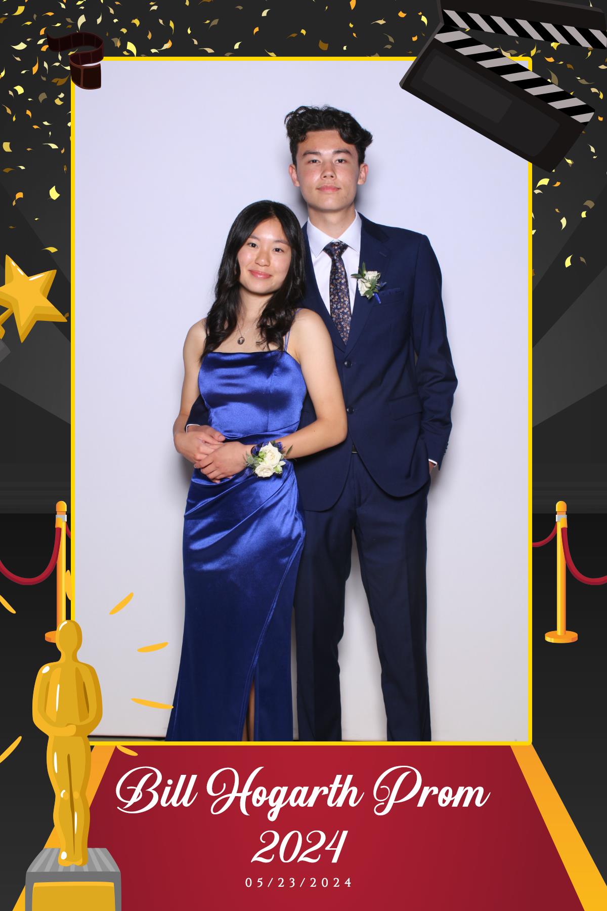Bill Hogarth Prom 2024 | View more photos from the event at gallery.myselfiemirror.ca/u/romanmyselfiemirrorca/Bill-Hogarth-Prom-2024