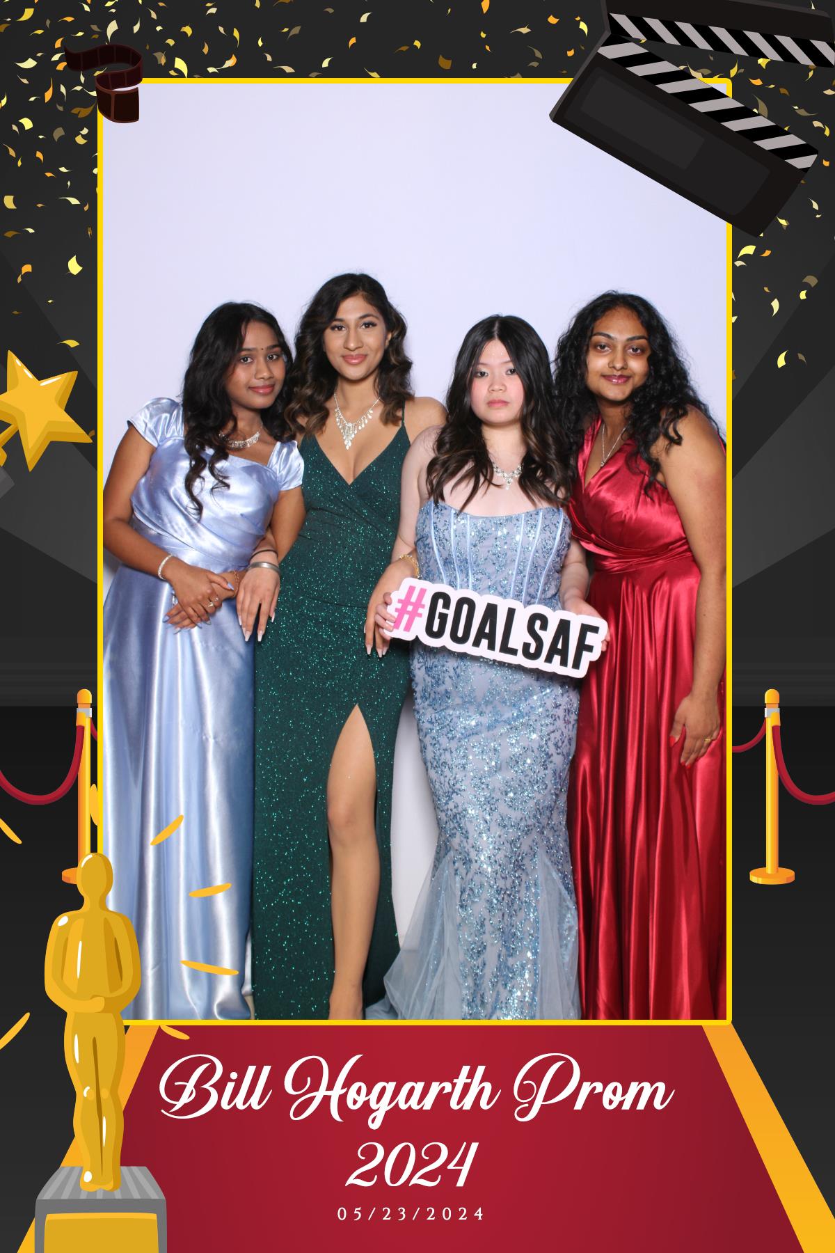 Bill Hogarth Prom 2024 | View more photos from the event at gallery.myselfiemirror.ca/u/romanmyselfiemirrorca/Bill-Hogarth-Prom-2024