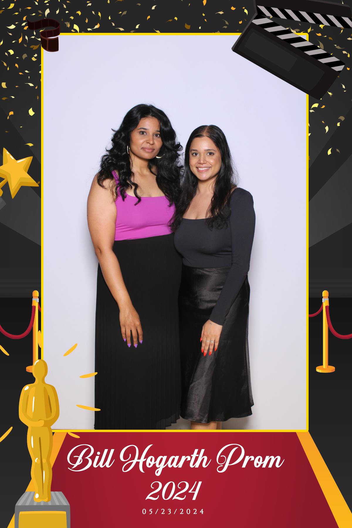 Bill Hogarth Prom 2024 | View more photos from the event at gallery.myselfiemirror.ca/u/romanmyselfiemirrorca/Bill-Hogarth-Prom-2024