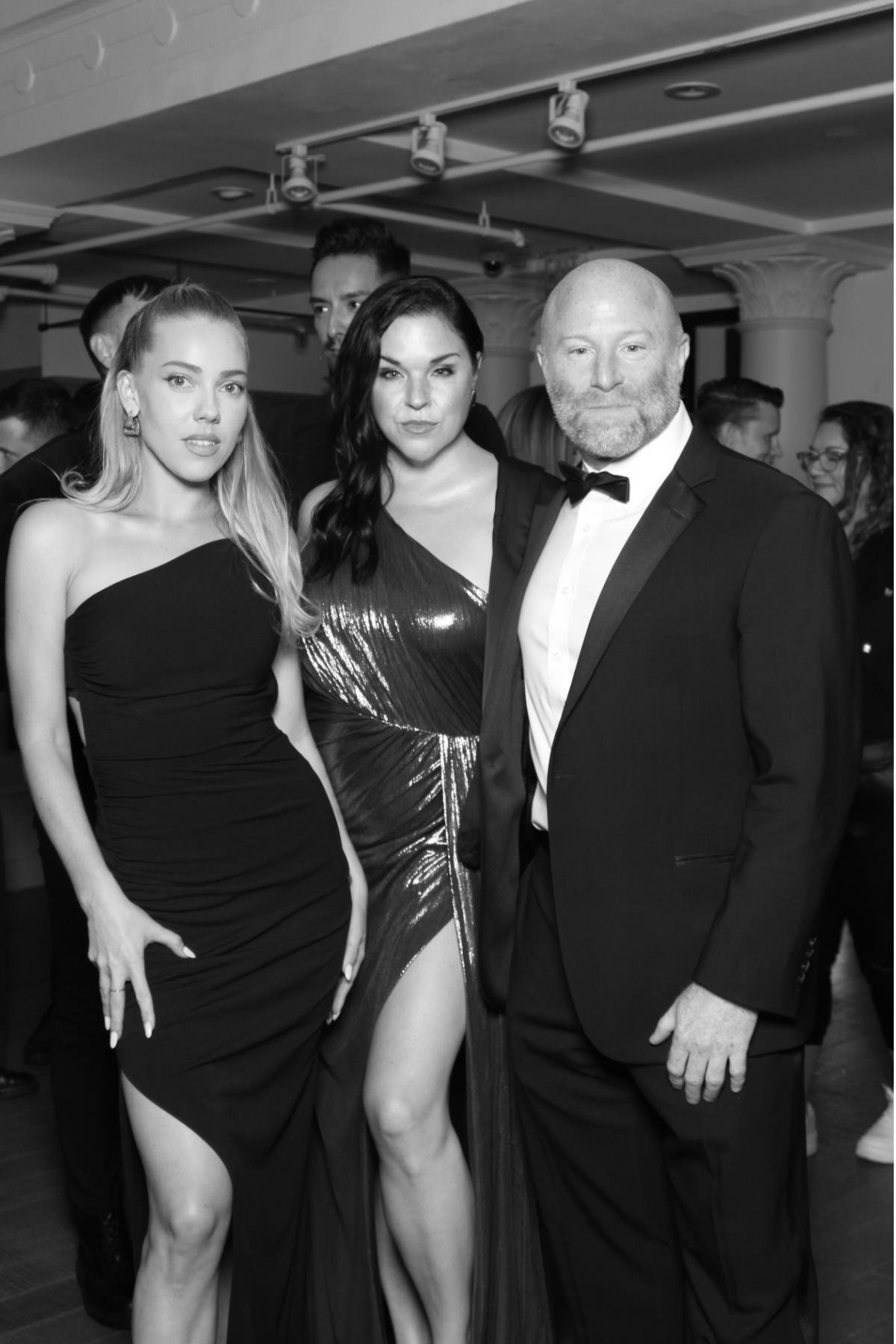 Fashion The Ones Party 2024 | View more photos from the event at gallery.myselfiemirror.ca/u/romanmyselfiemirrorca/Fashion-The-Ones-Party-2024