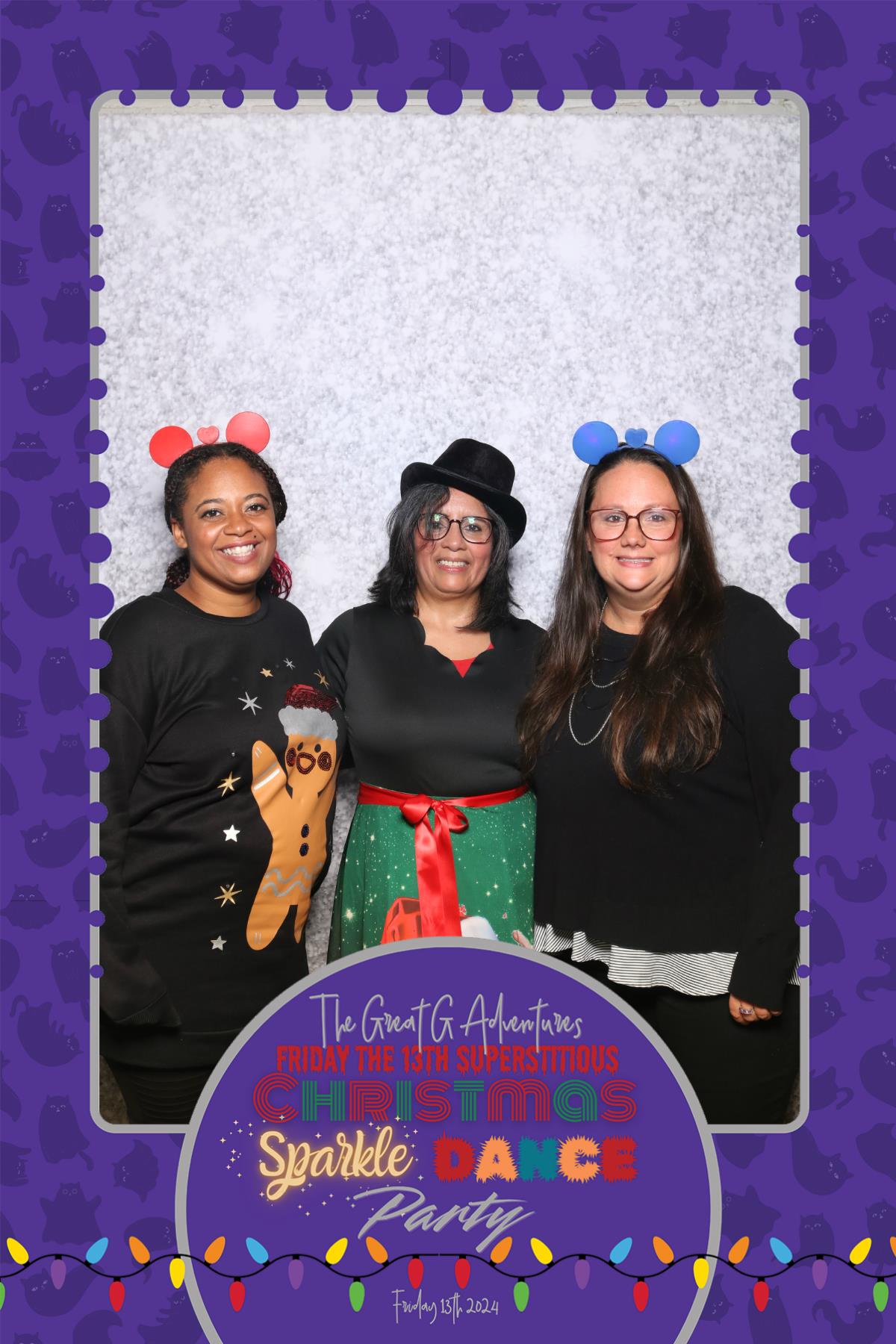 G Adventures Christmas Party | View more photos from the event at gallery.myselfiemirror.ca/u/romanmyselfiemirrorca/G-Adventures-Christmas-Party