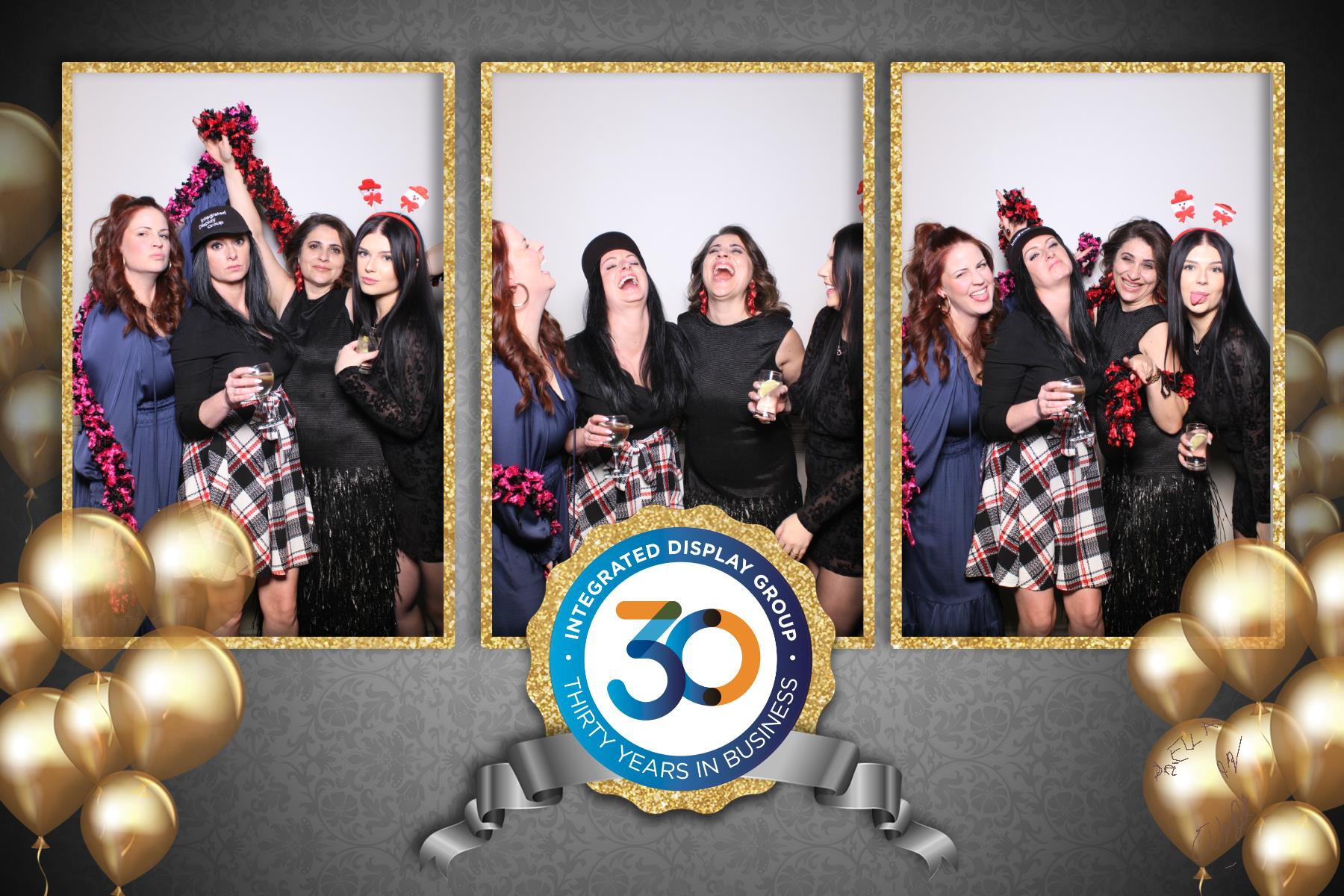 Integrated Display Holiday Party  | View more photos from the event at gallery.myselfiemirror.ca/u/romanmyselfiemirrorca/Integrated-Display-Holiday-Party
