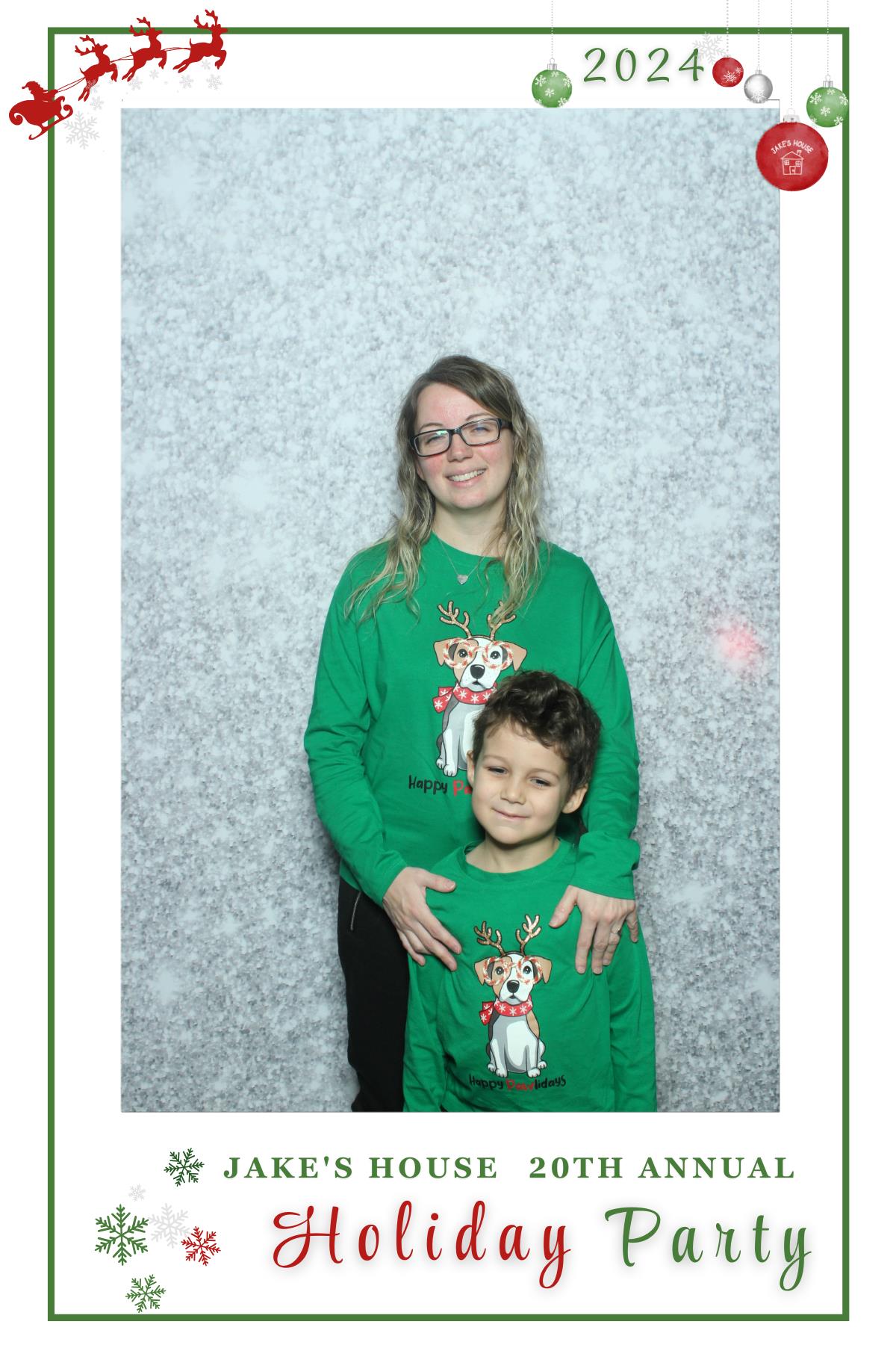 Jake's House 20th Annual Holiday Party | View more photos from the event at gallery.myselfiemirror.ca/u/romanmyselfiemirrorca/Jakes-House-20th-Annual-Holiday-Party