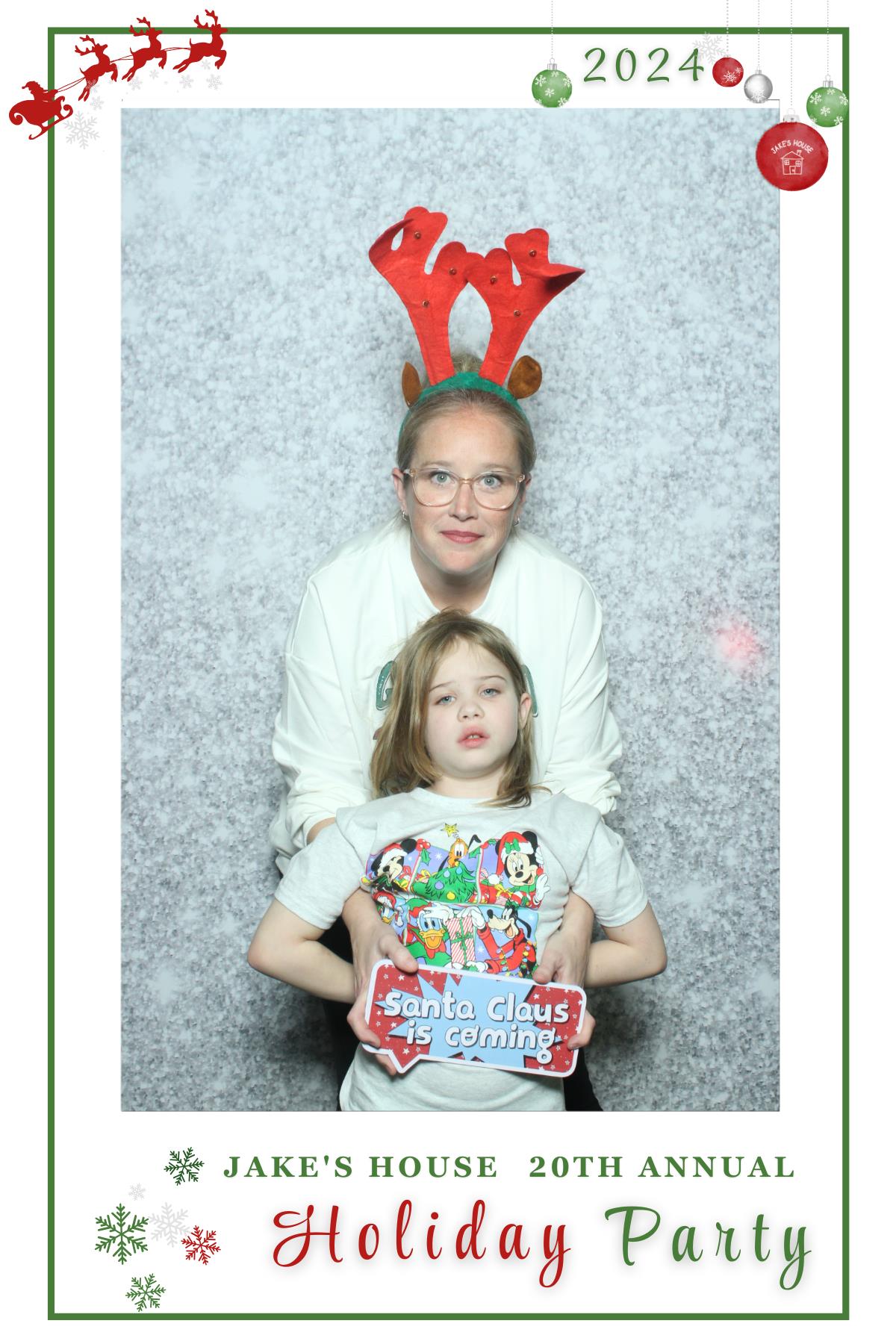 Jake's House 20th Annual Holiday Party | View more photos from the event at gallery.myselfiemirror.ca/u/romanmyselfiemirrorca/Jakes-House-20th-Annual-Holiday-Party
