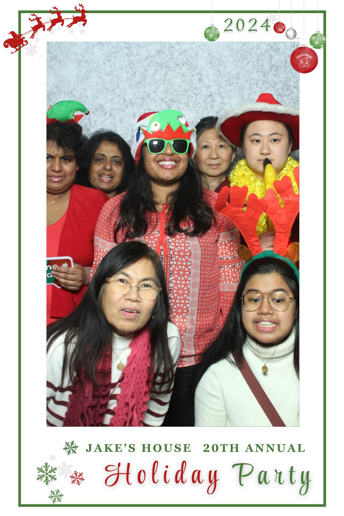 Jake's House 20th Annual Holiday Party | View more photos from the event at gallery.myselfiemirror.ca/u/romanmyselfiemirrorca/Jakes-House-20th-Annual-Holiday-Party