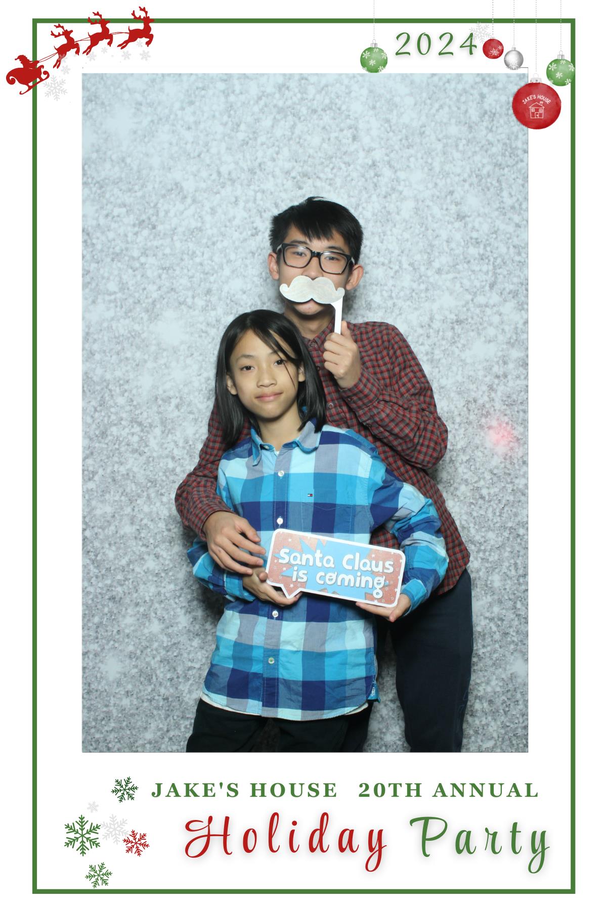 Jake's House 20th Annual Holiday Party | View more photos from the event at gallery.myselfiemirror.ca/u/romanmyselfiemirrorca/Jakes-House-20th-Annual-Holiday-Party