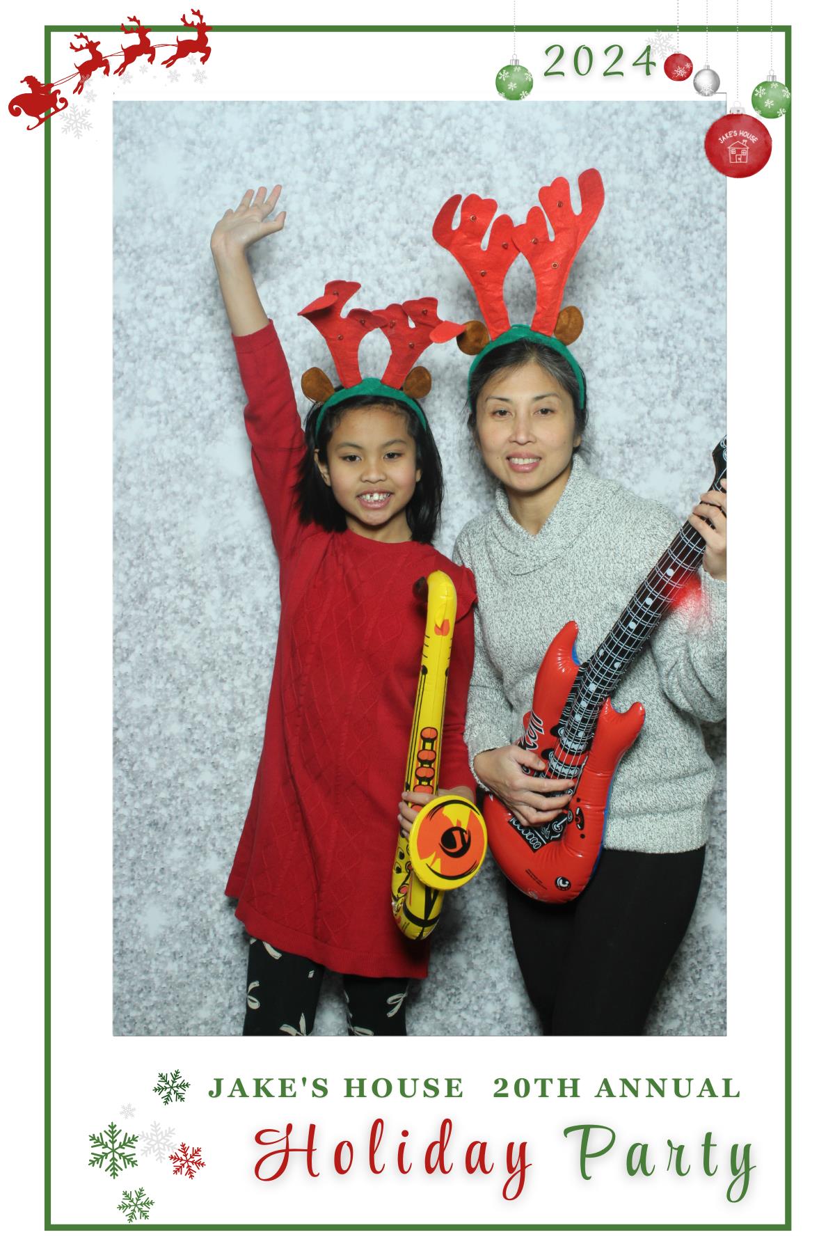 Jake's House 20th Annual Holiday Party | View more photos from the event at gallery.myselfiemirror.ca/u/romanmyselfiemirrorca/Jakes-House-20th-Annual-Holiday-Party