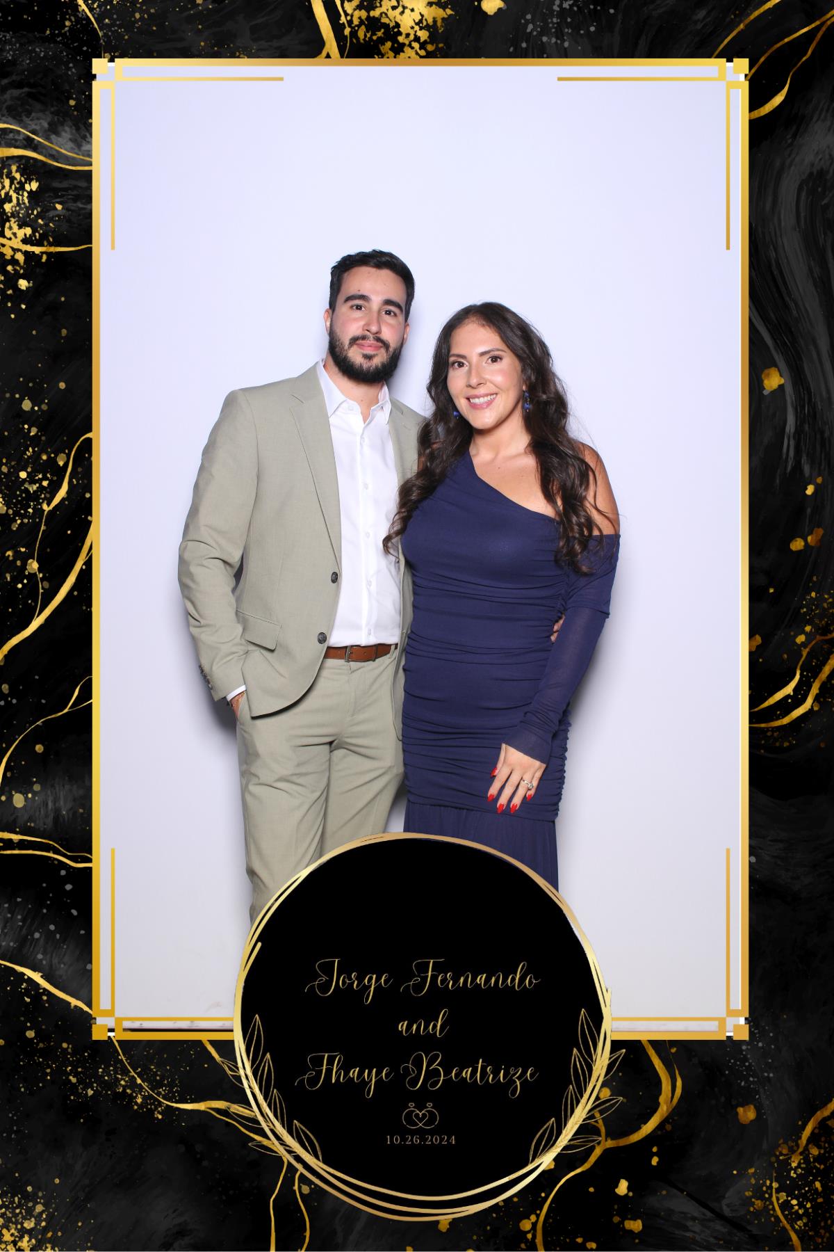 Jorge & Fhaye | View more photos from the event at gallery.myselfiemirror.ca/u/romanmyselfiemirrorca/Jorge-Fhaye
