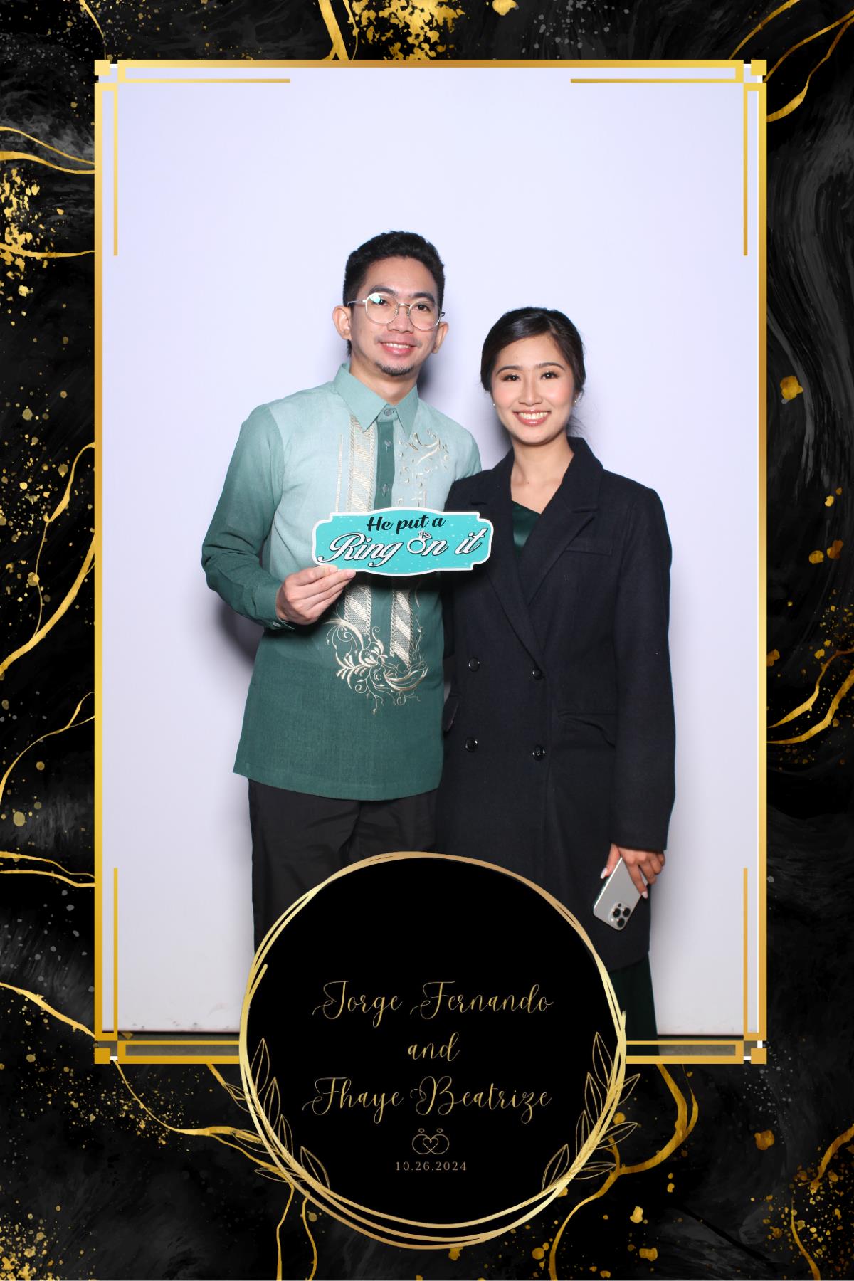 Jorge & Fhaye | View more photos from the event at gallery.myselfiemirror.ca/u/romanmyselfiemirrorca/Jorge-Fhaye