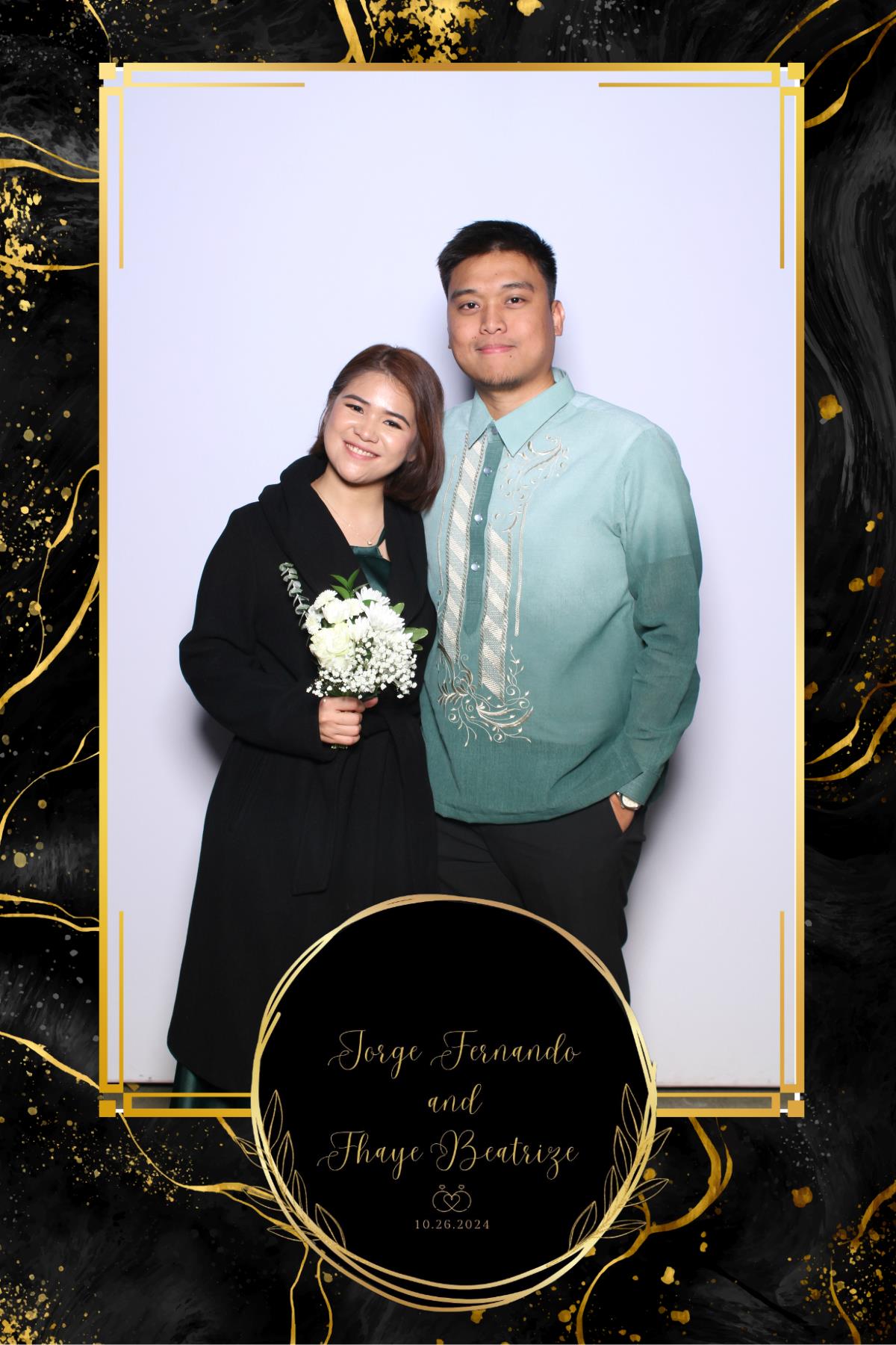Jorge & Fhaye | View more photos from the event at gallery.myselfiemirror.ca/u/romanmyselfiemirrorca/Jorge-Fhaye