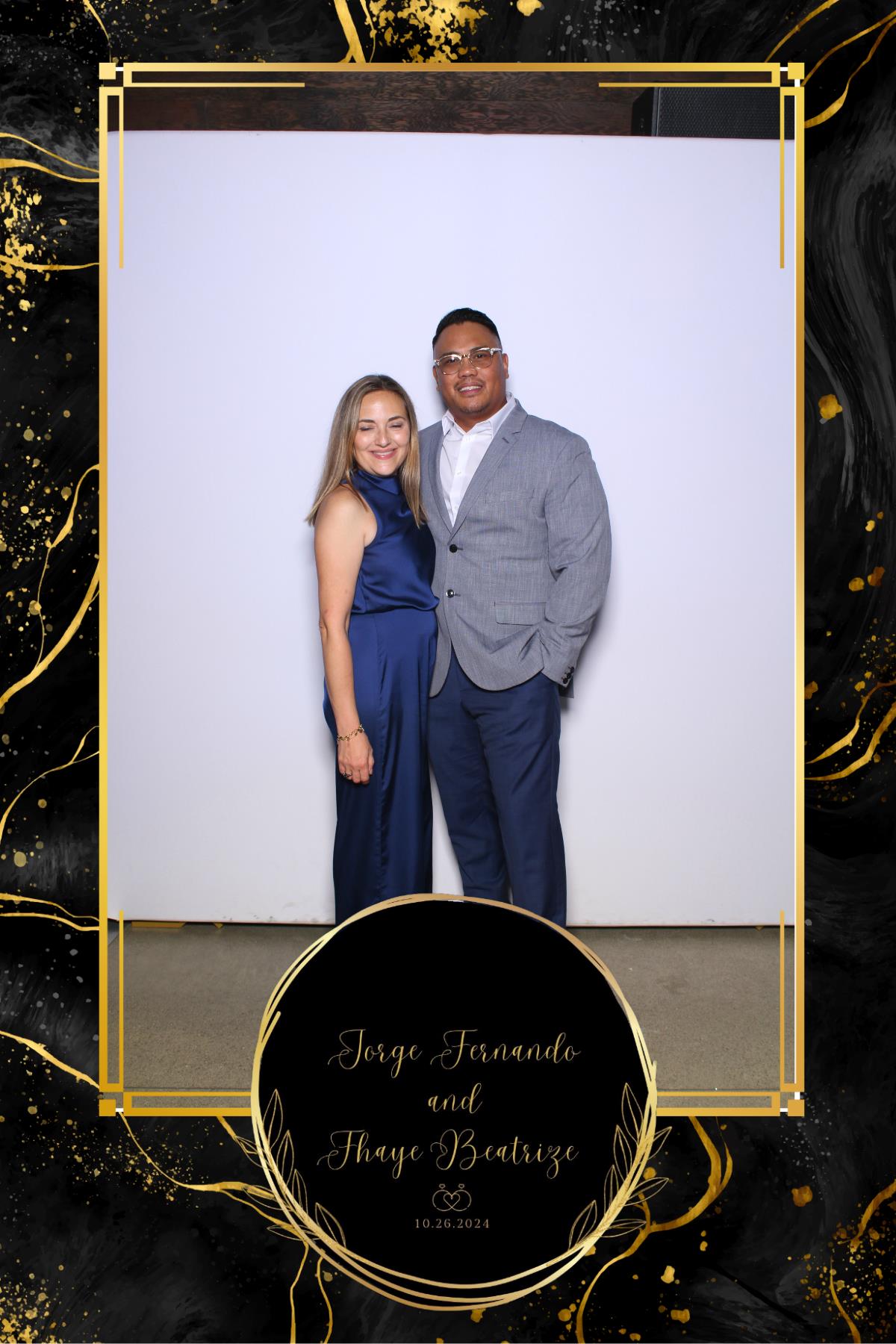 Jorge & Fhaye | View more photos from the event at gallery.myselfiemirror.ca/u/romanmyselfiemirrorca/Jorge-Fhaye