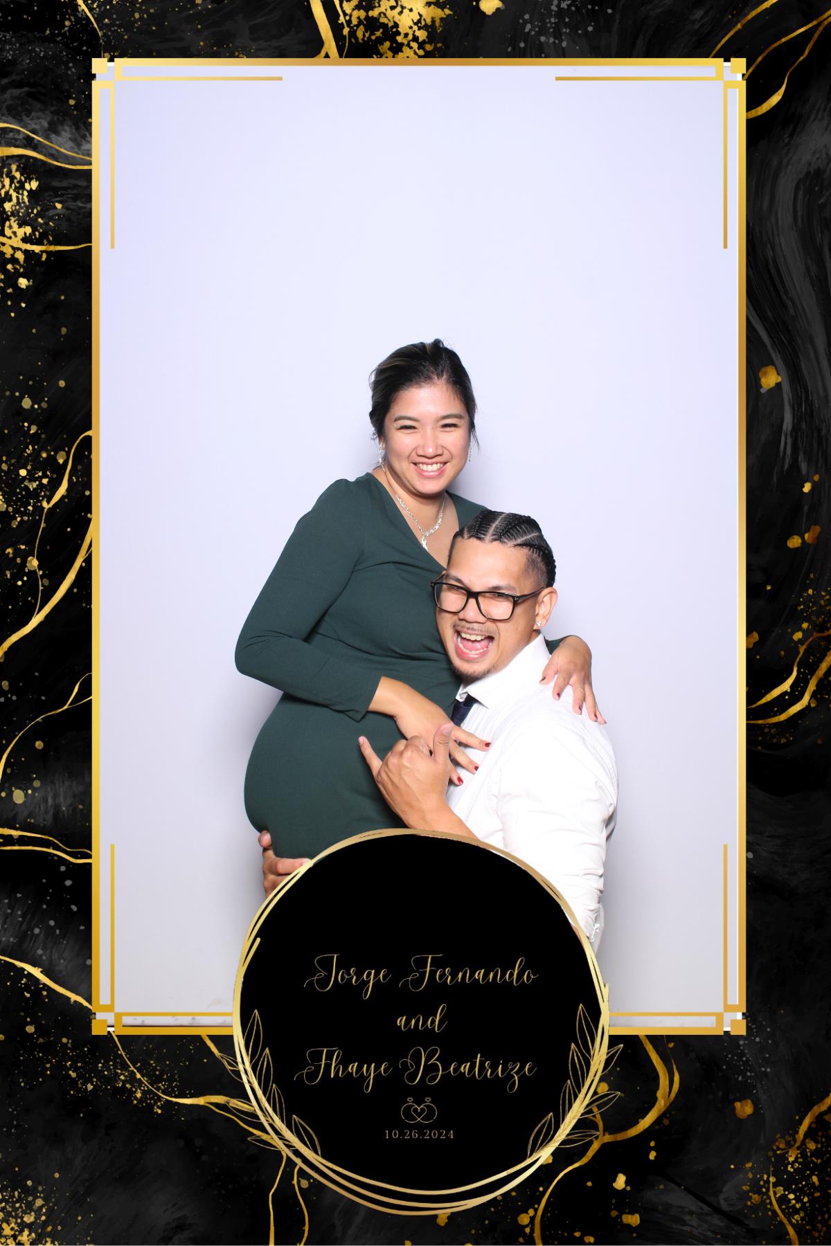 Jorge & Fhaye | View more photos from the event at gallery.myselfiemirror.ca/u/romanmyselfiemirrorca/Jorge-Fhaye