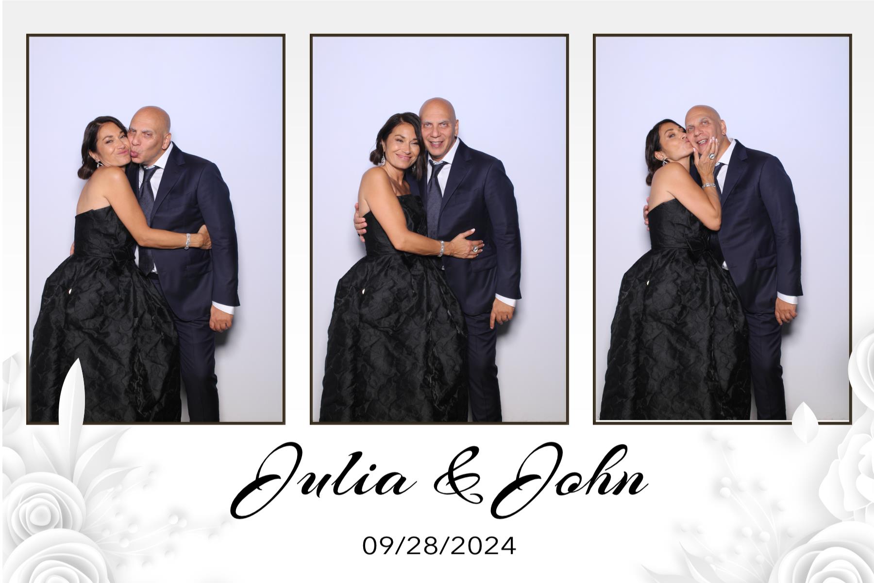 Julia & John | View more photos from the event at gallery.myselfiemirror.ca/u/romanmyselfiemirrorca/Julia-John